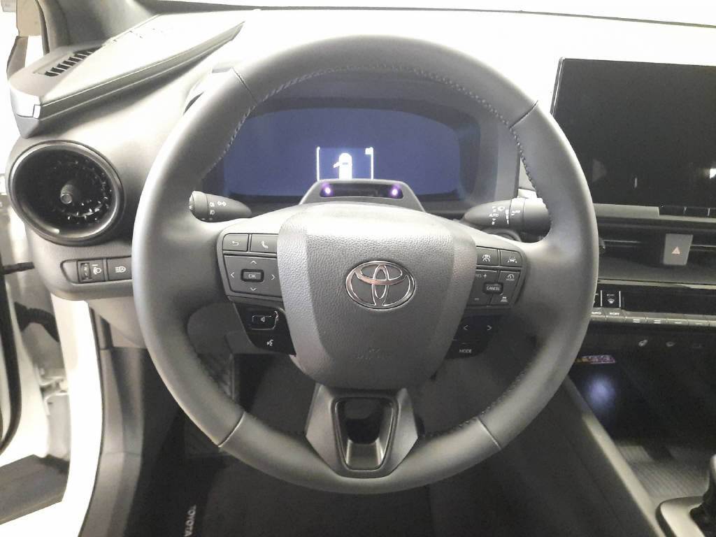 TOYOTA C-HR 2.0 HEV Swiss Edition 4x4-image-8