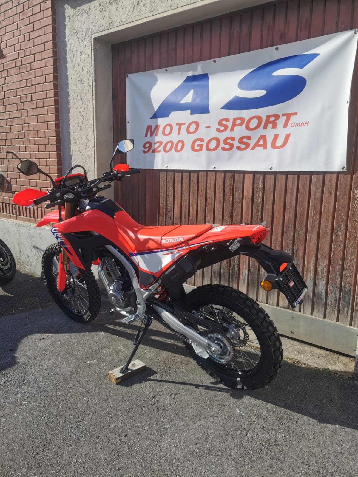 HONDA CRF 300-image-5