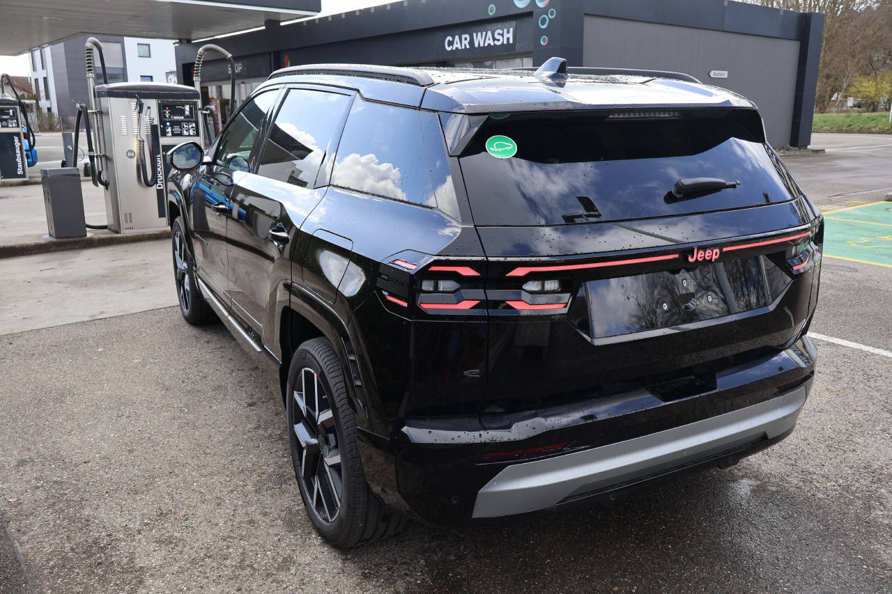 JEEP Compass First Edition-image-3