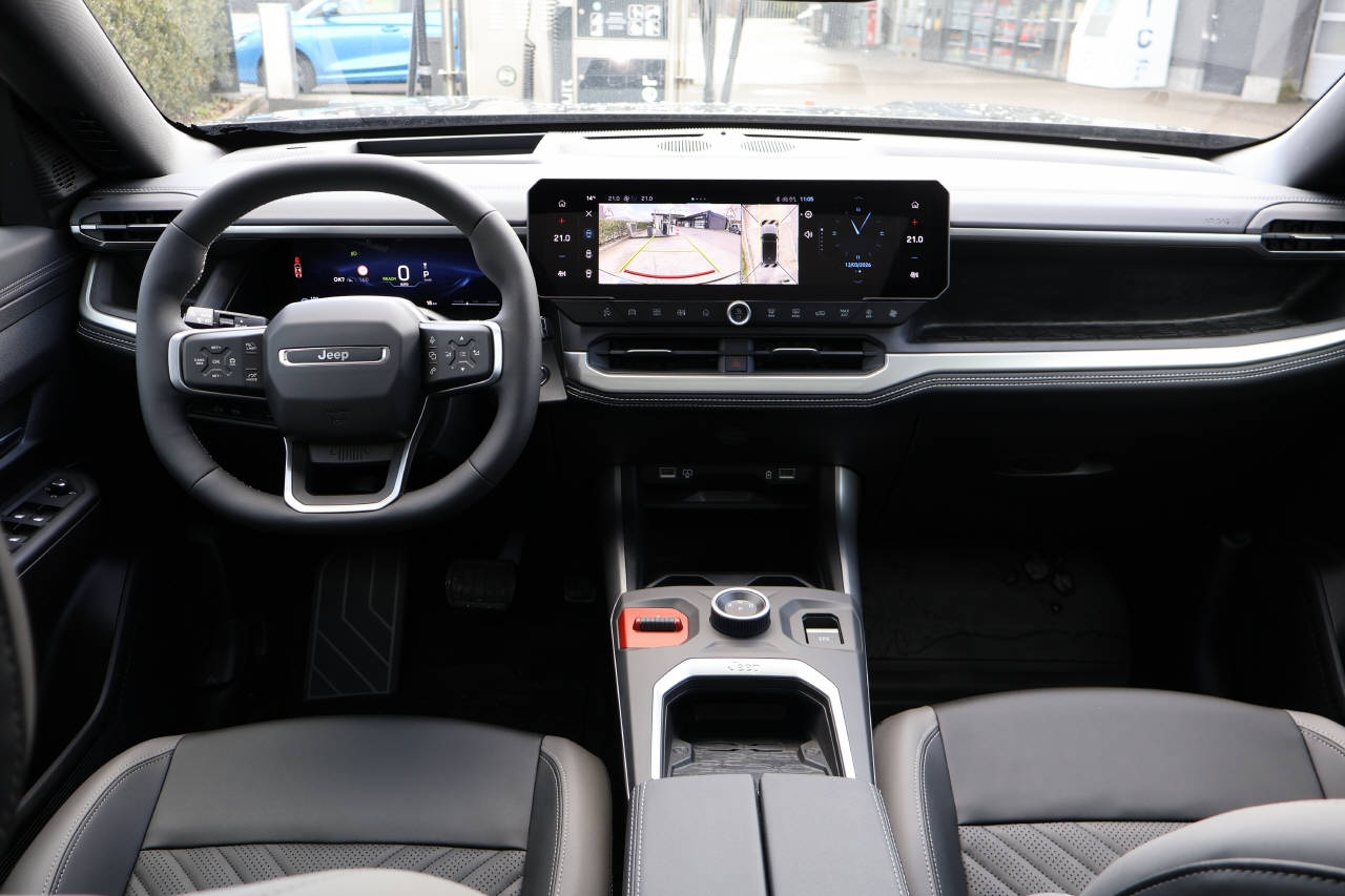 JEEP Compass First Edition-image-10