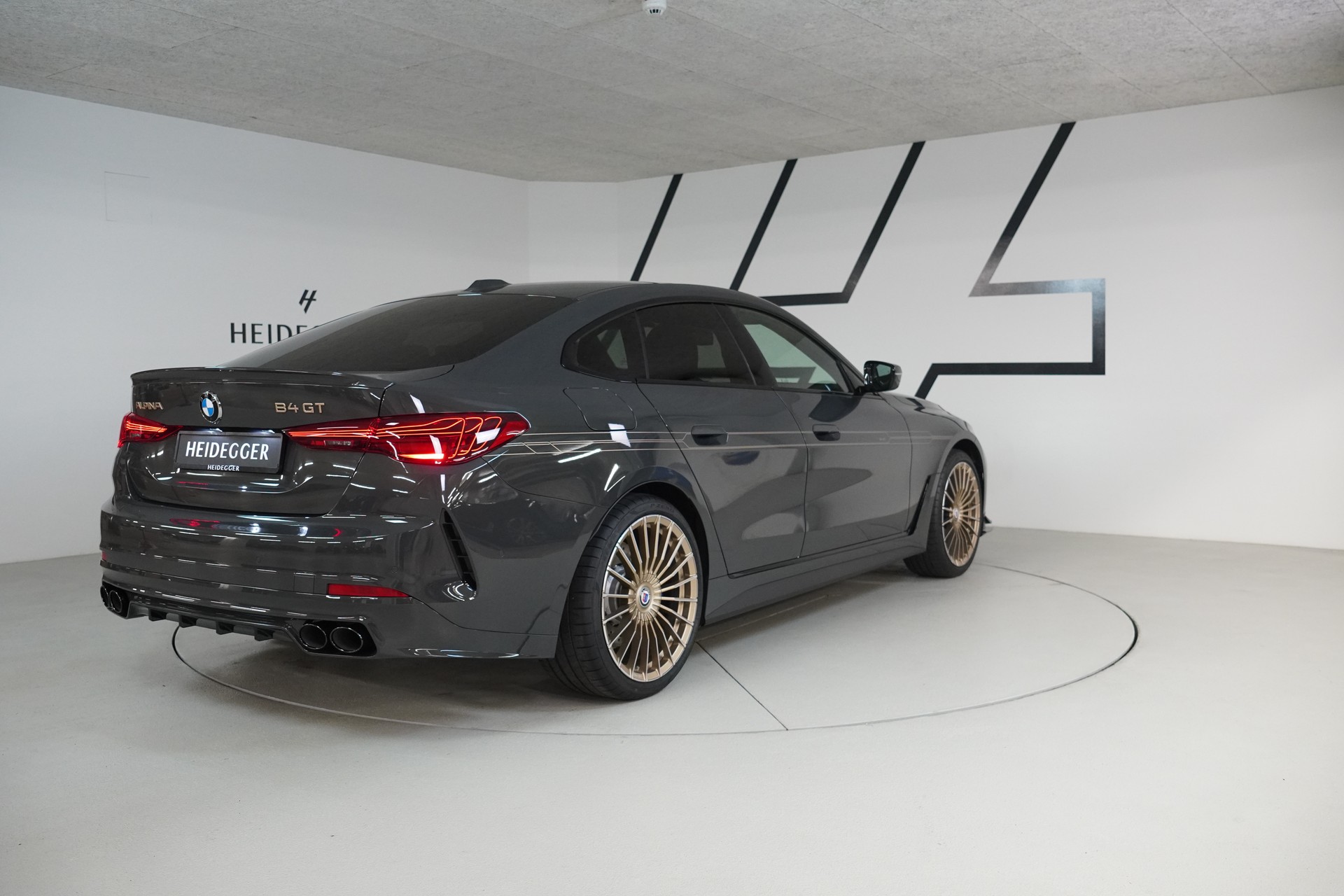 BMW-ALPINA B4 Gran Coupé 3.0 xDrive GT S-Tronic-image-6