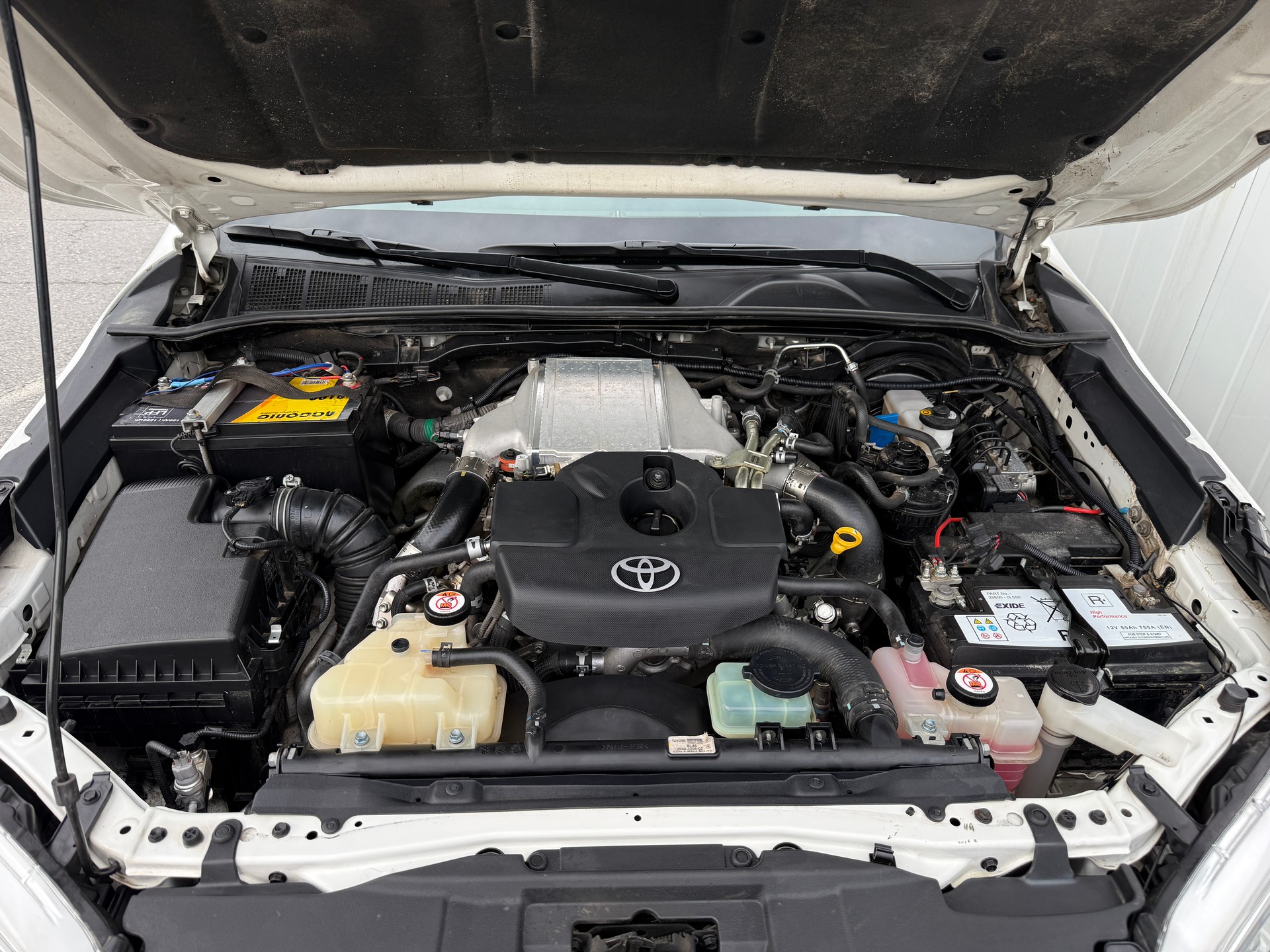 TOYOTA Hilux 2.4D-4D Comfort Double Cab 4x4 *WERKSGARANTIE * TEMPOMAT* KLIMA*-image-22