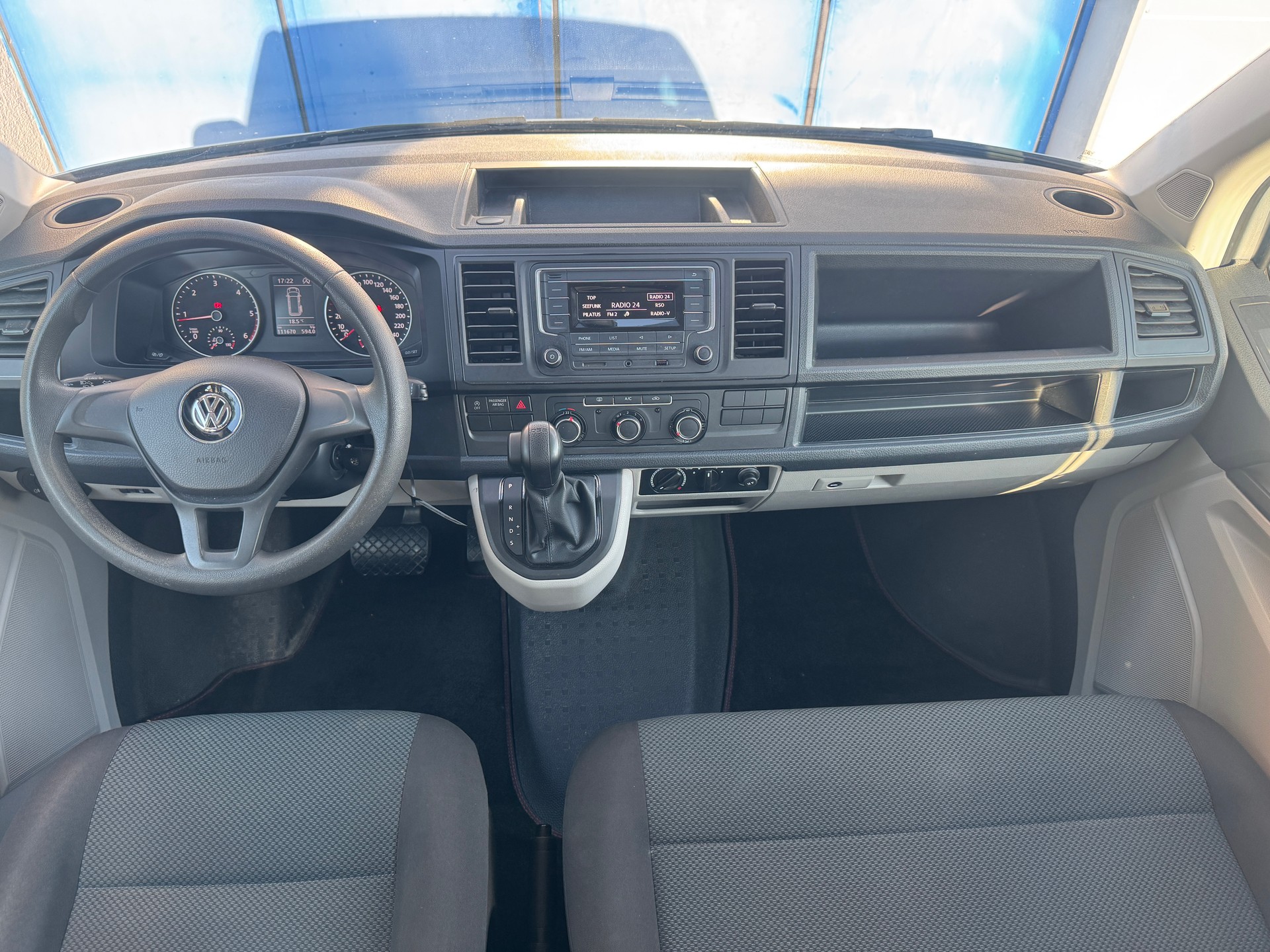 VW T6 2.0 TDI DSG-image-4