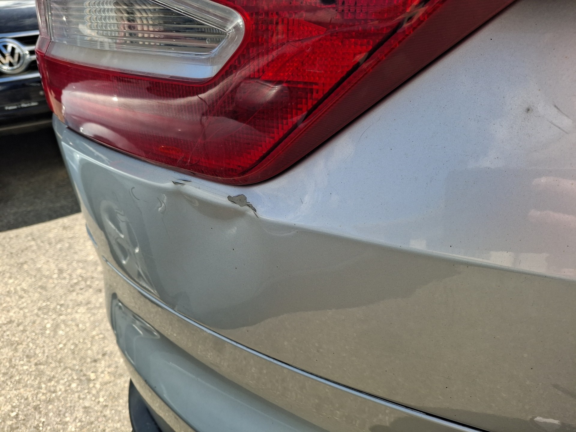 FORD Galaxy 2.0i Trend-image-15