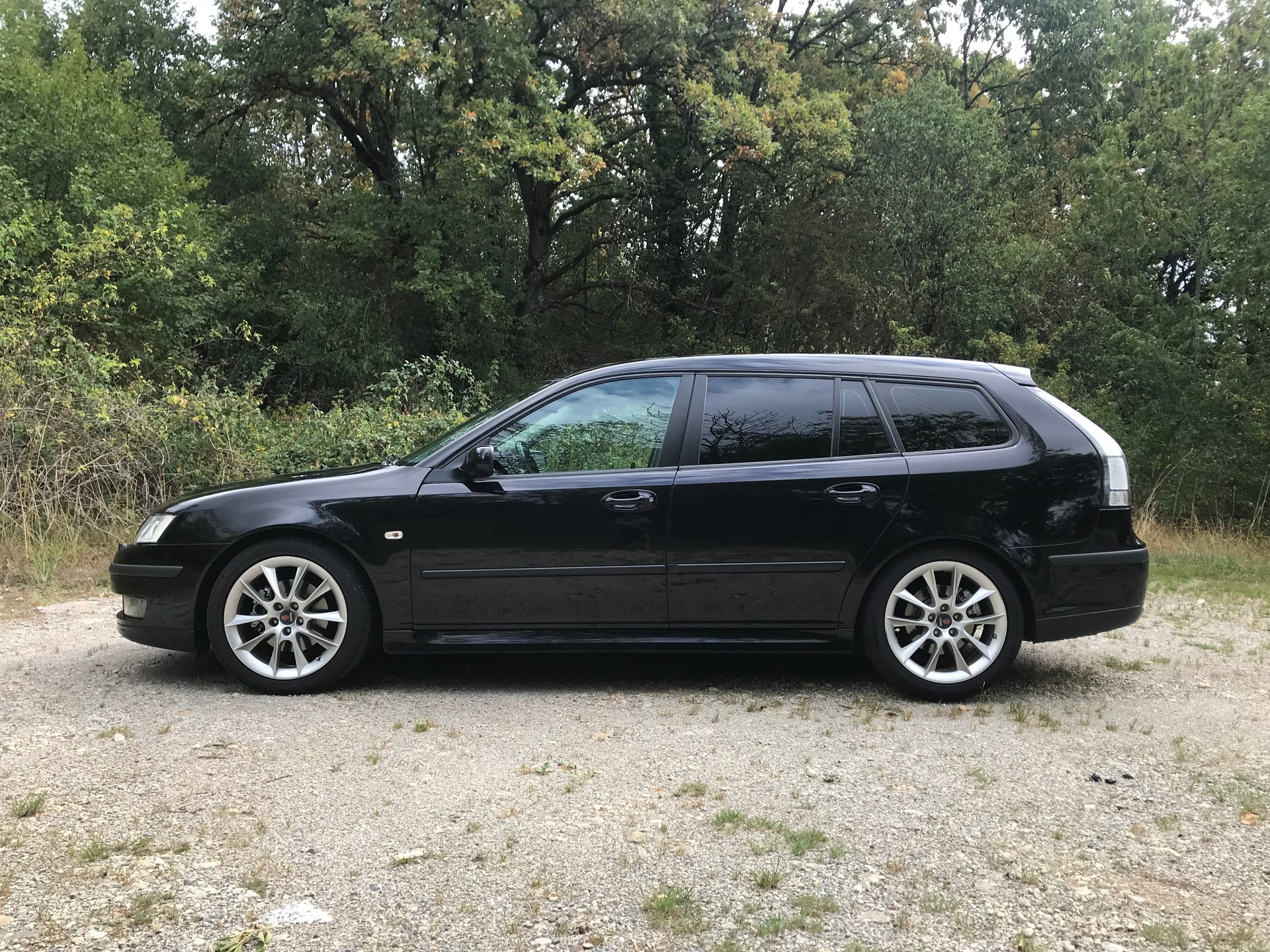 SAAB 9-3 2.0T Vector-image-2