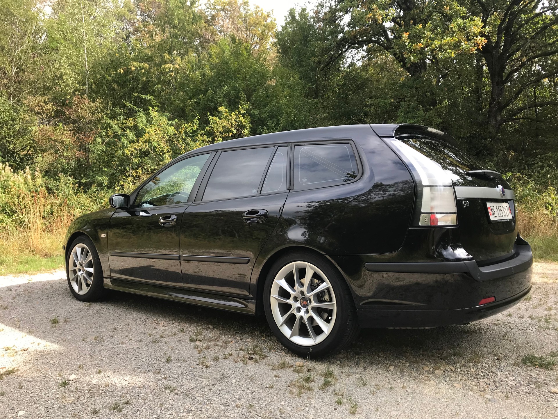 SAAB 9-3 2.0T Vector-image-3