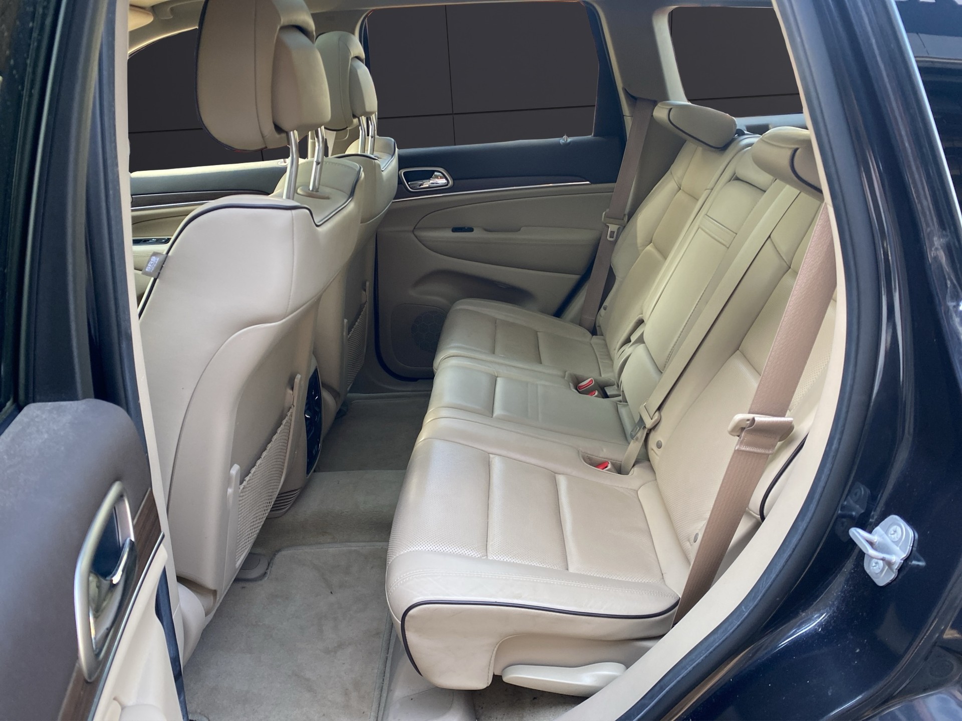 JEEP Grand Cherokee 3.0 CRD Overland Automatic-image-15