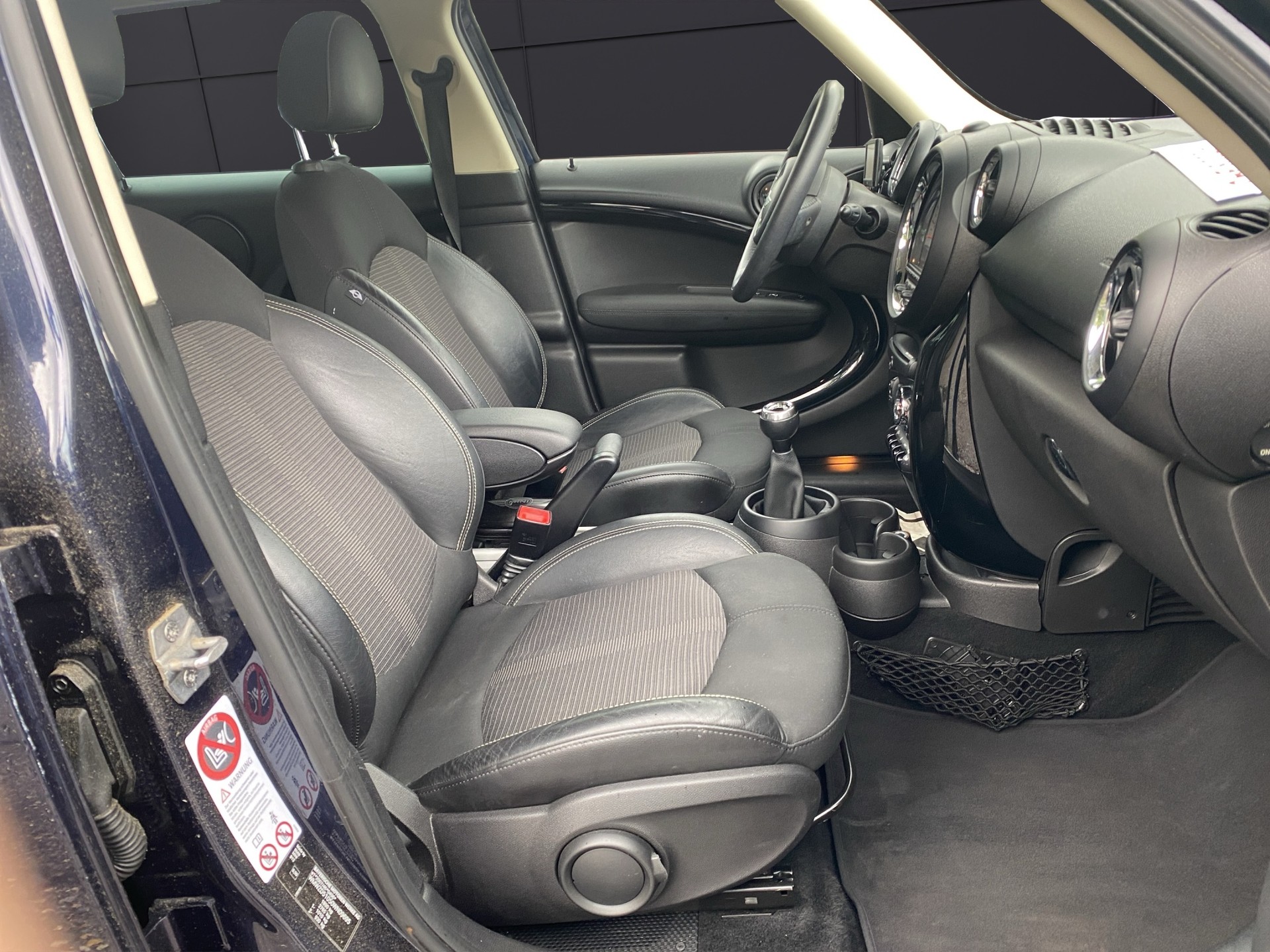 MINI Countryman Cooper D ALL4-image-14