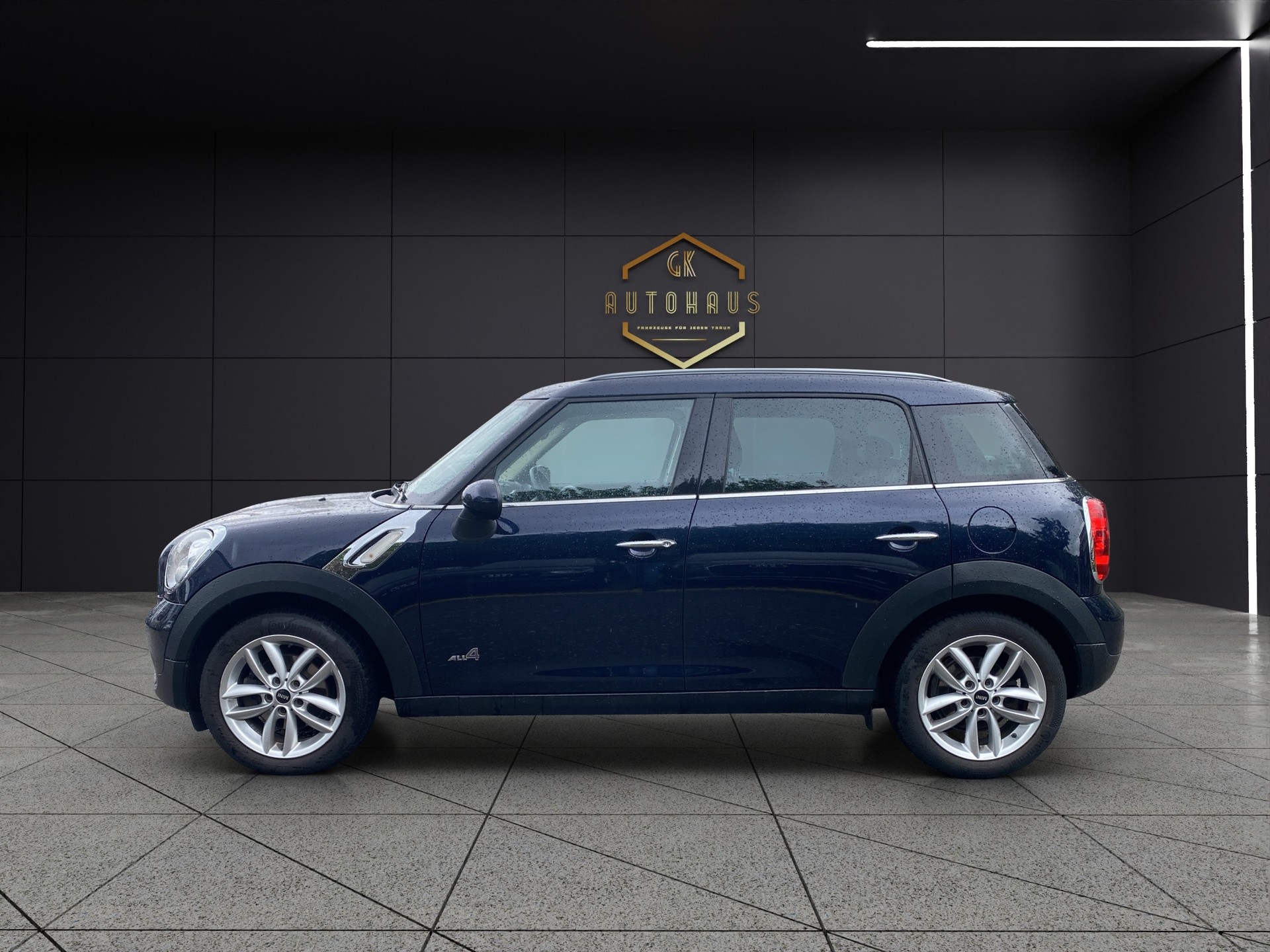 MINI Countryman Cooper D ALL4-image-1