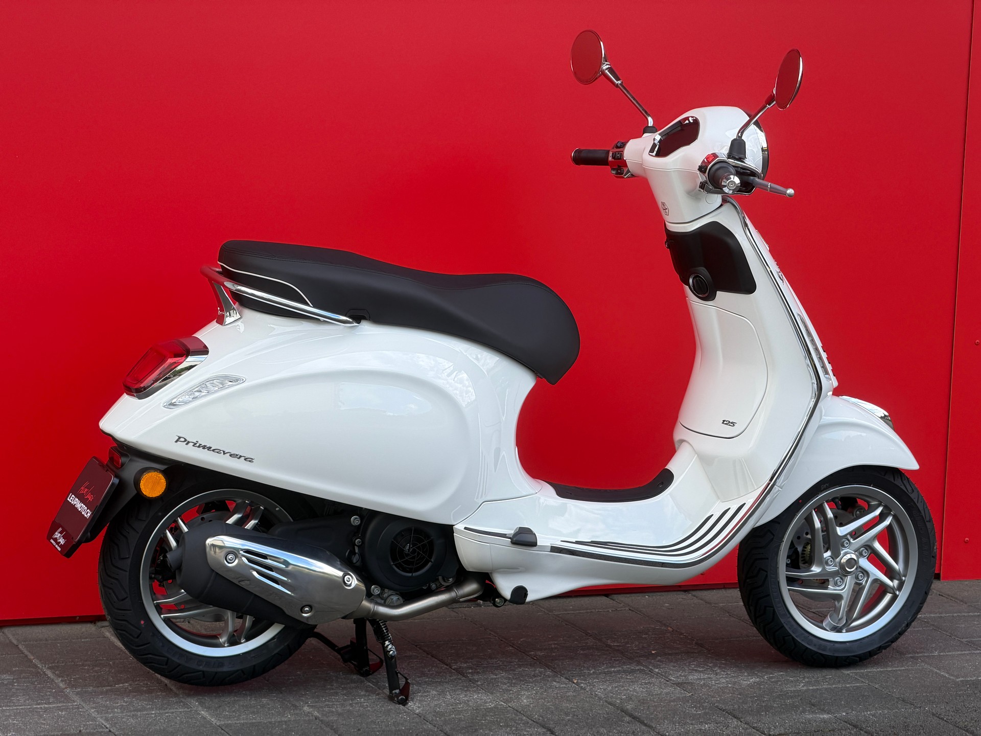 PIAGGIO Vespa 125 Primavera MY26-image-8