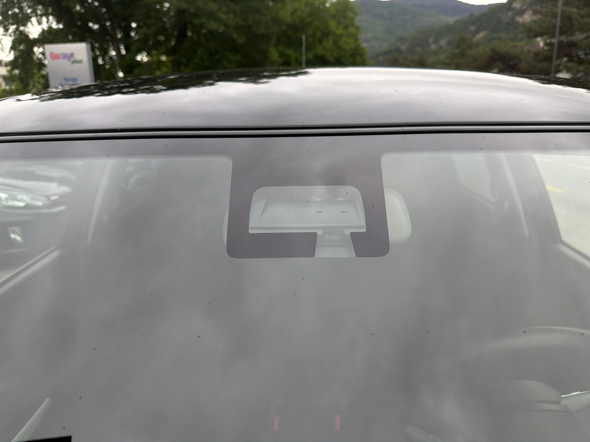SUZUKI Swift 1.2 Compact + 4x4 Hybrid-image-24