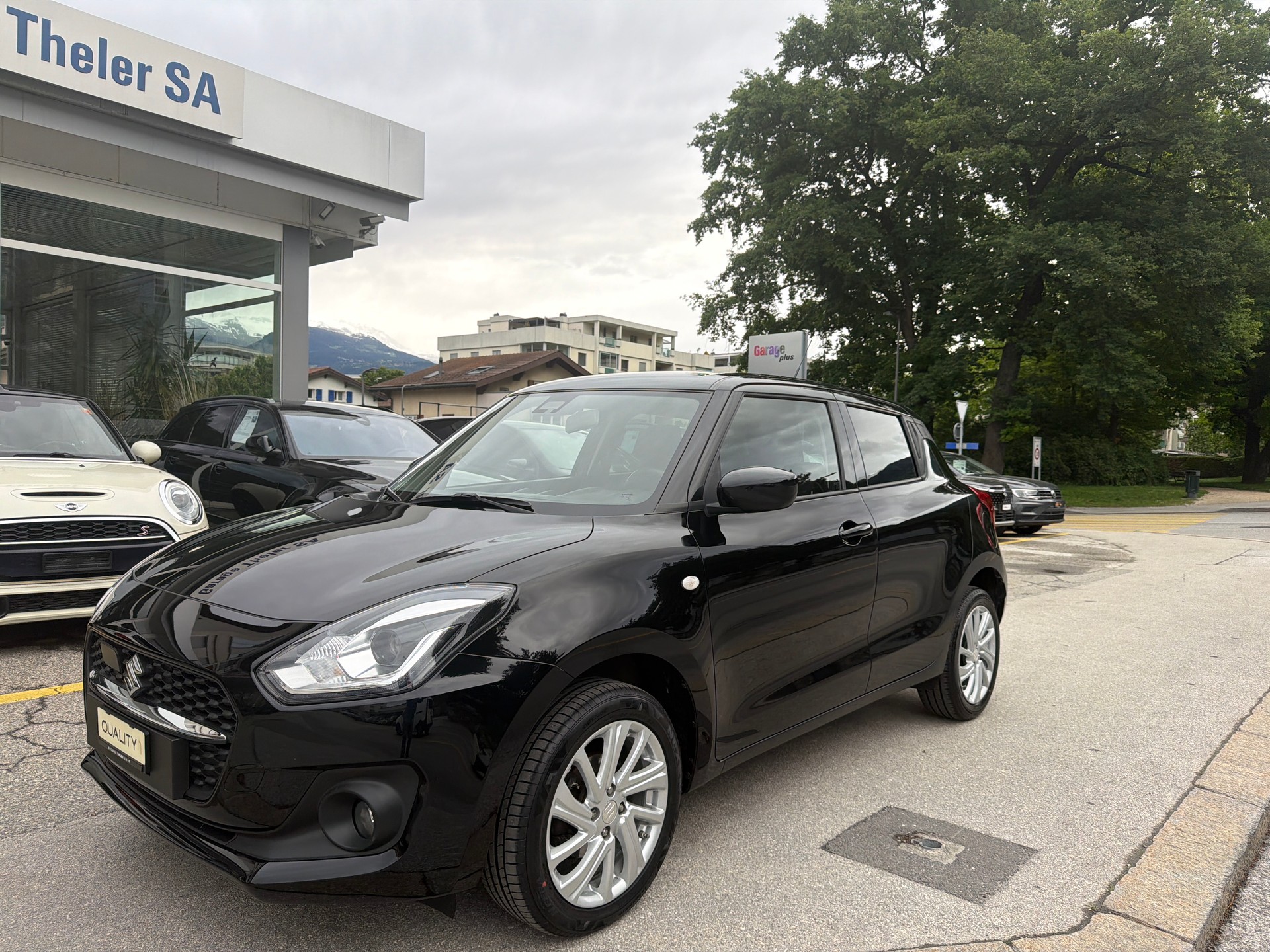 SUZUKI Swift 1.2 Compact + 4x4 Hybrid