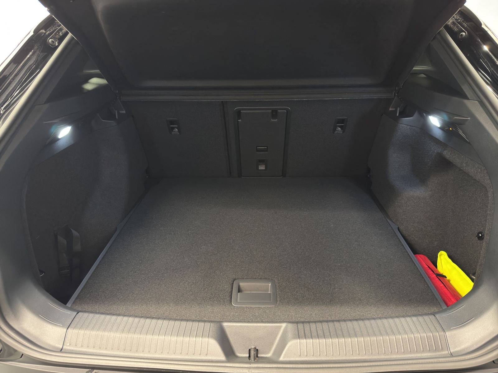 VW ID.4 GTX United 4motion-image-10