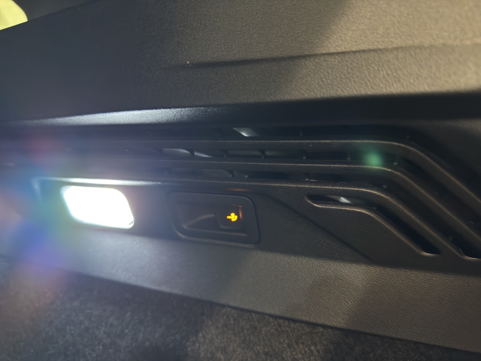VW ID.4 GTX United 4motion-image-12