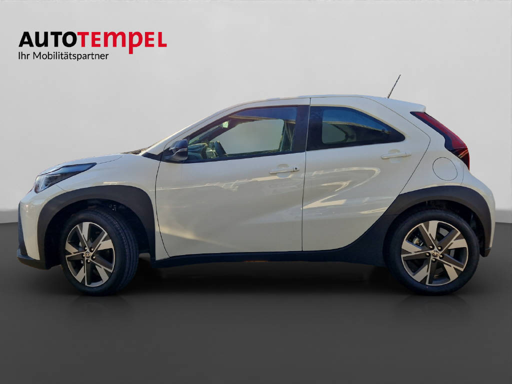 TOYOTA Aygo X 1.5 VVT-i HSD Comfort 48140/000-showroom-element-1
