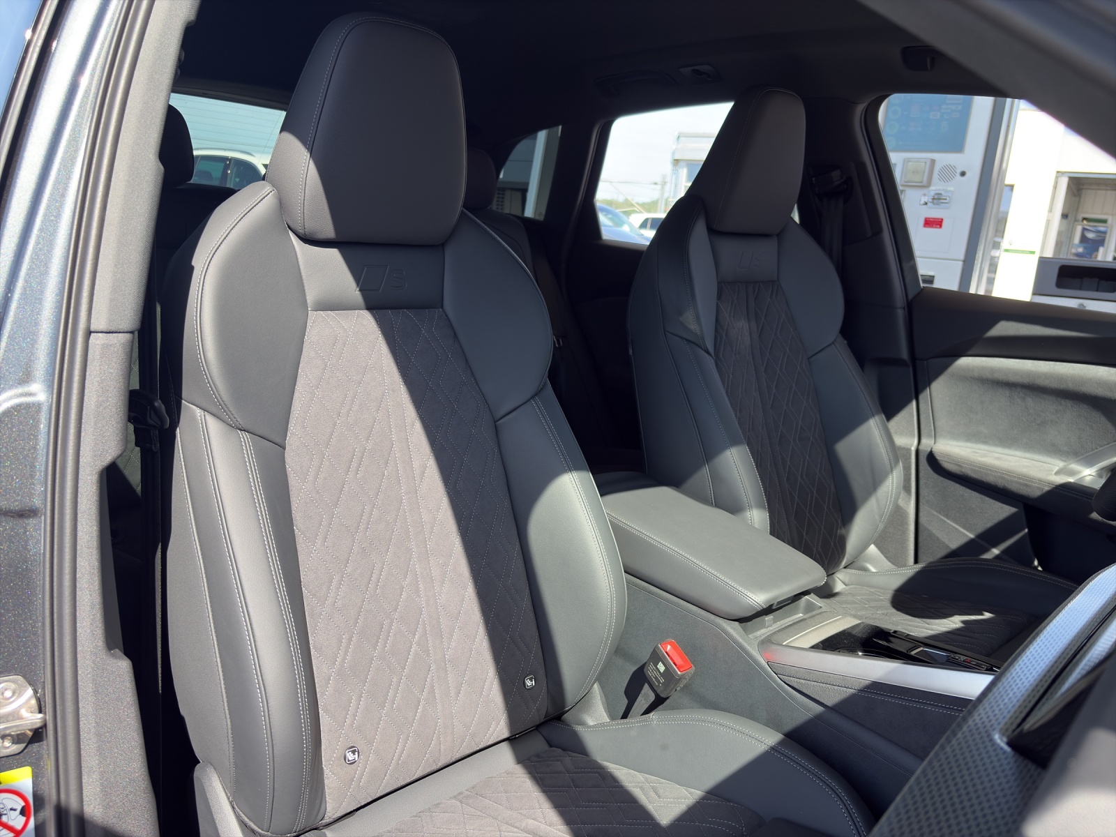 AUDI Q5 SUV 2.0 TFSI quattro S-Tronic-image-6