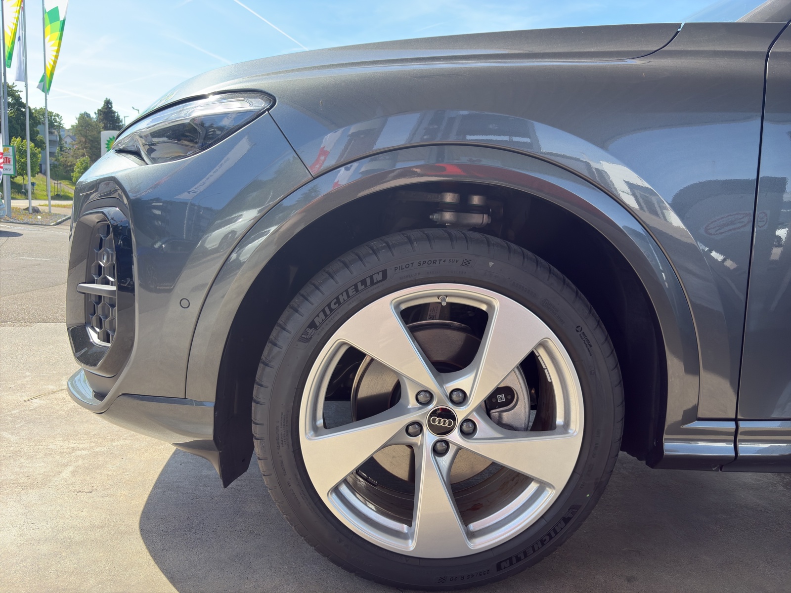 AUDI Q5 SUV 2.0 TFSI quattro S-Tronic-image-13