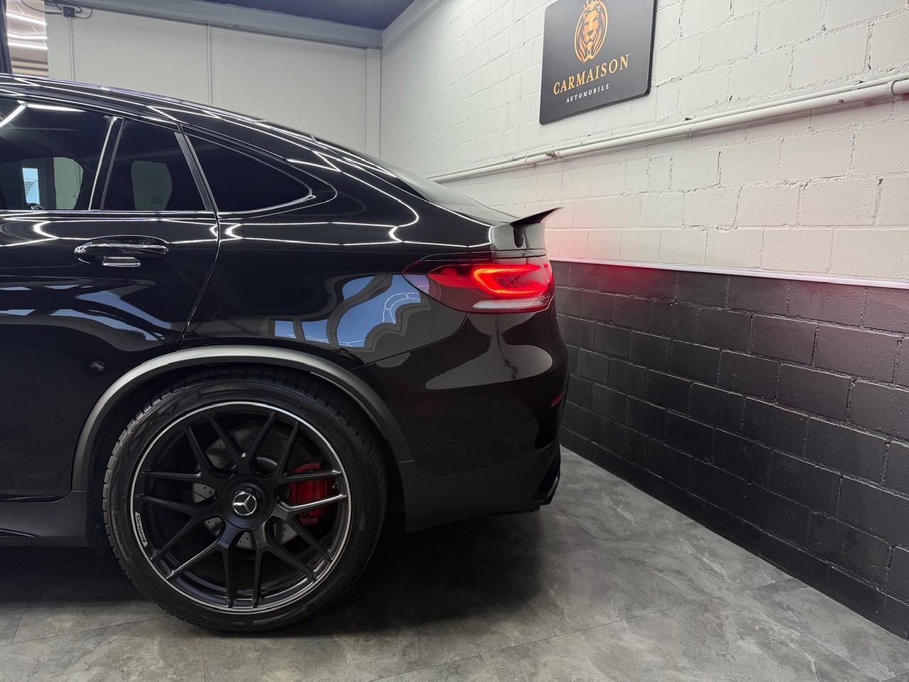 MERCEDES-BENZ GLC Coupé 63 S AMG 4Matic | CH-Auto | Schiebedach | Burmester | Head-Up Display-showroom-element-3