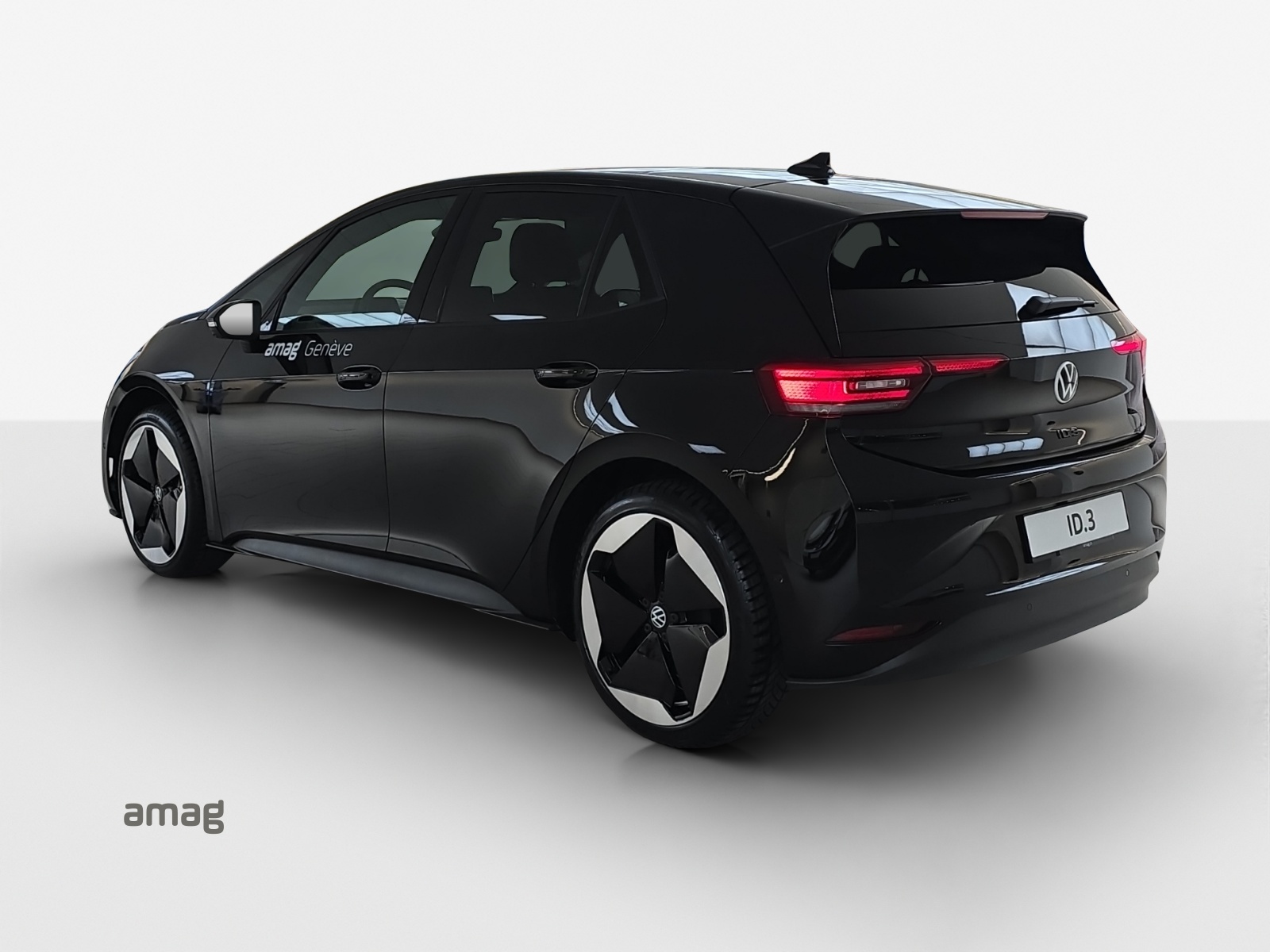 VW ID.3 Pro S 77 kWh Pro S United-showroom-element-2