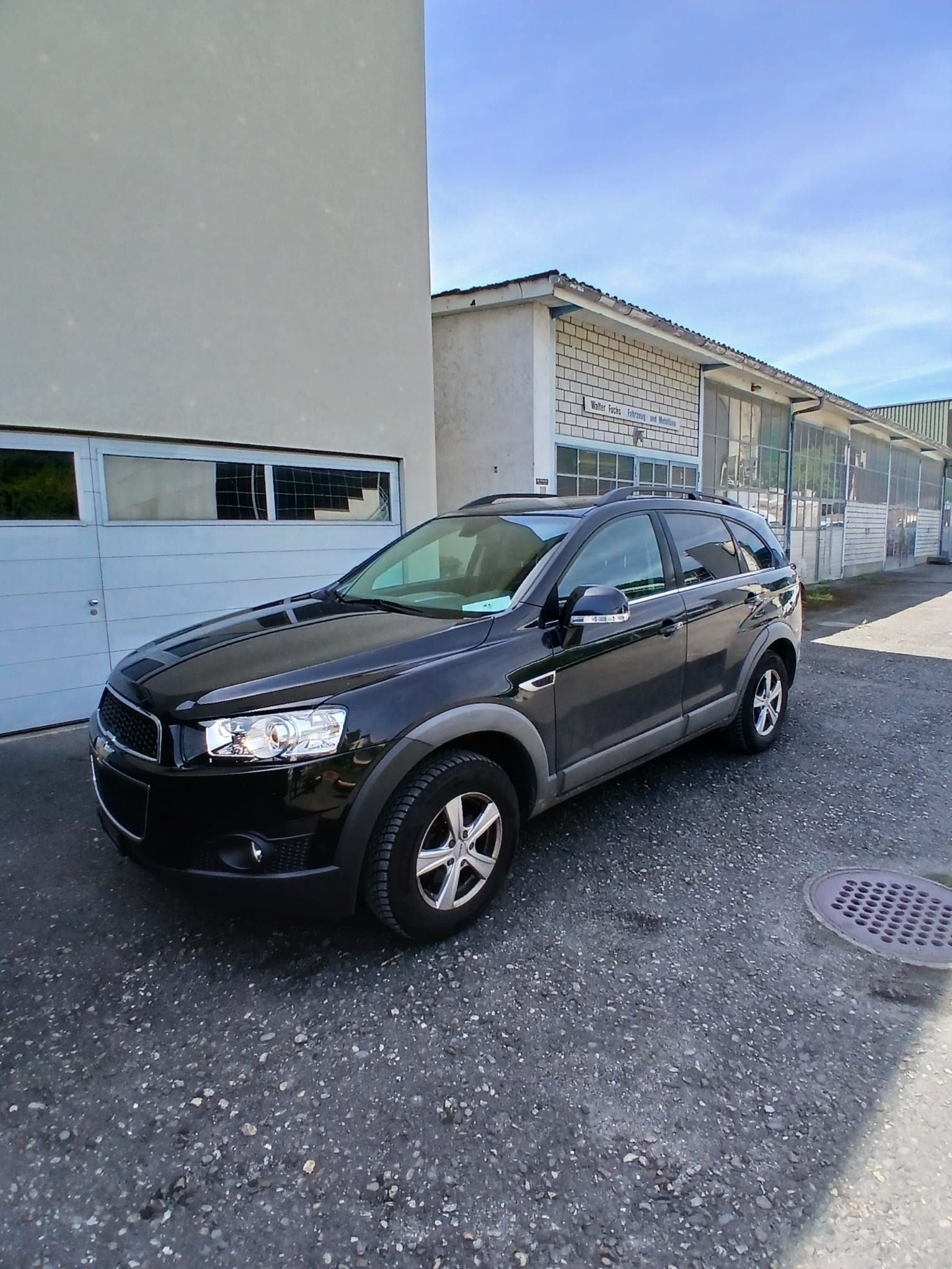 CHEVROLET Captiva 2.2 VCDi LT 4WD-image-1