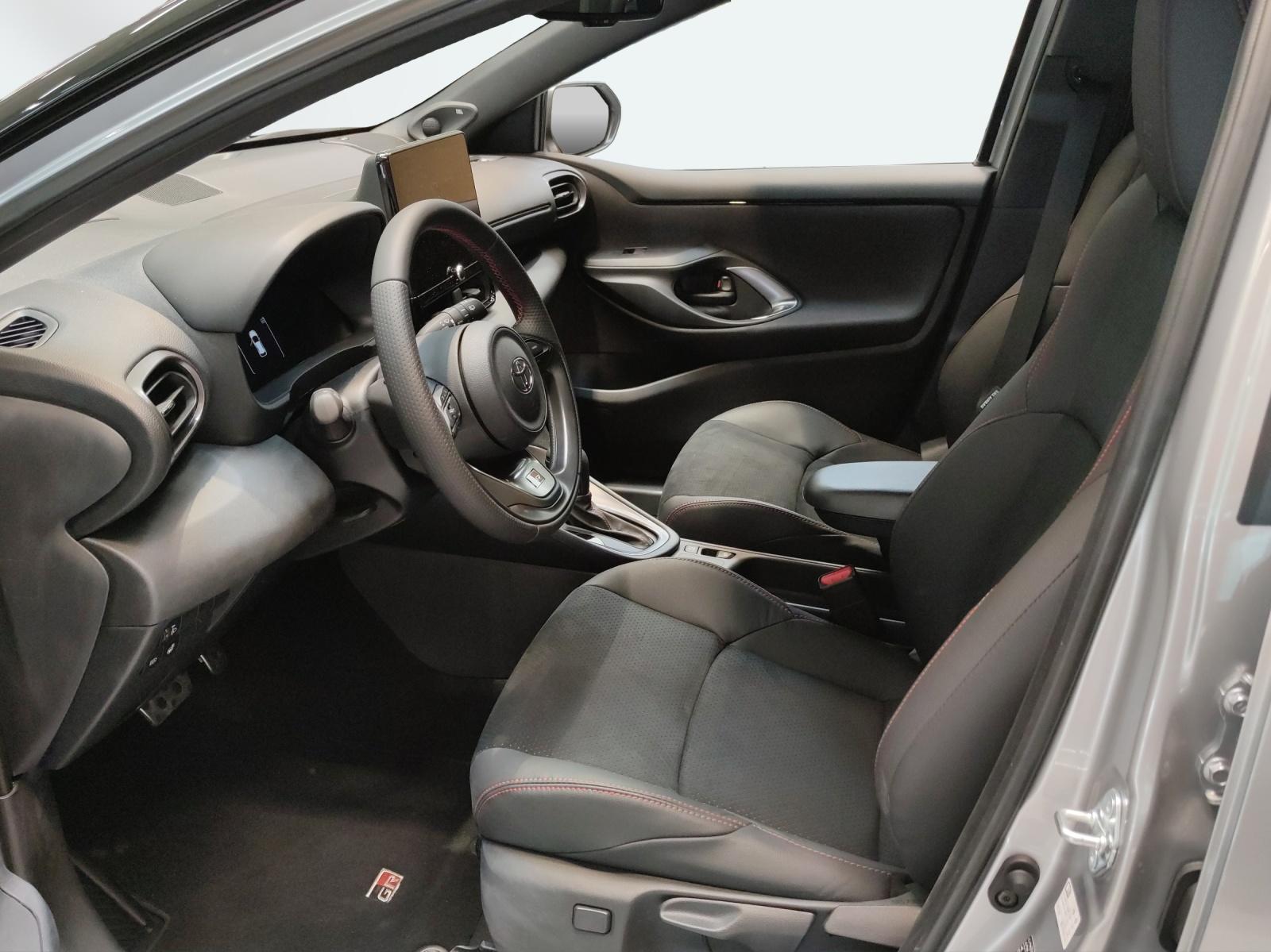 TOYOTA Yaris 1.5 VVT-i HSD GR Sport-image-9