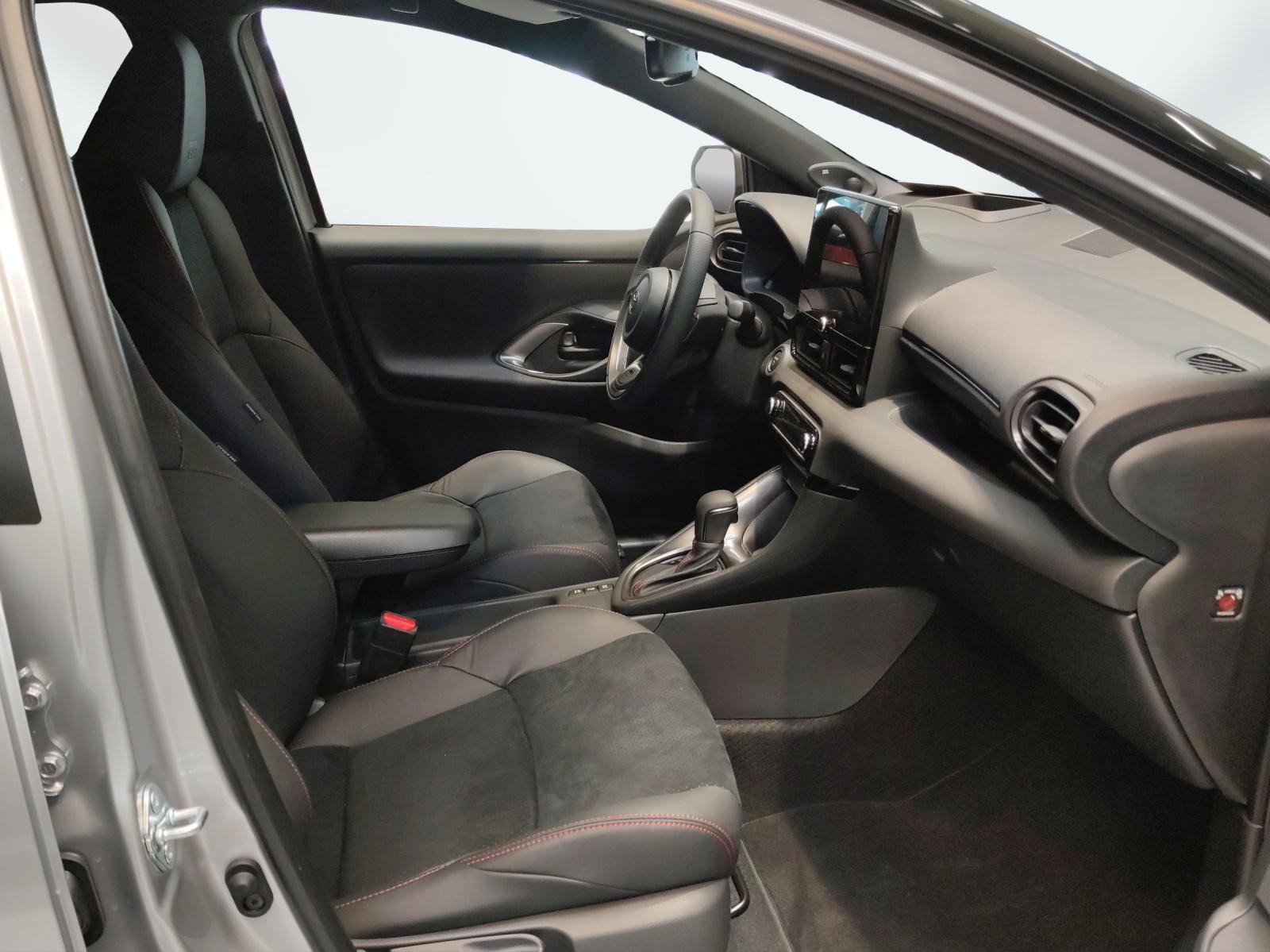 TOYOTA Yaris 1.5 VVT-i HSD GR Sport-image-10