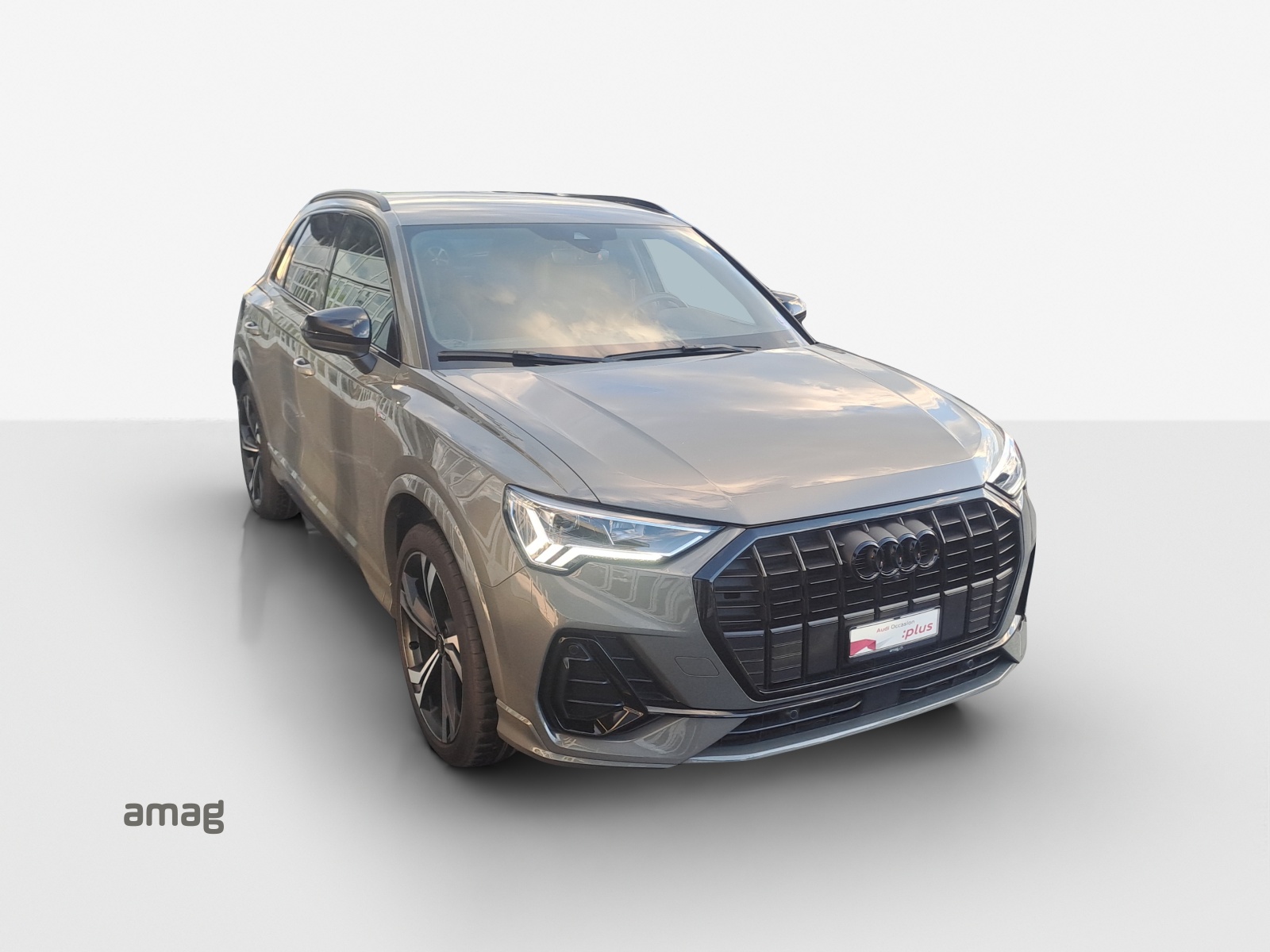 AUDI Q3 35 TFSI S line Attraction S-tronic-image-15