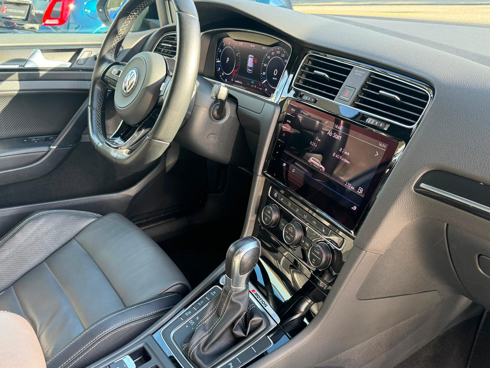 VW Golf Variant ABT 370 PS 2.0 TSI R 4Motion DSG-image-18