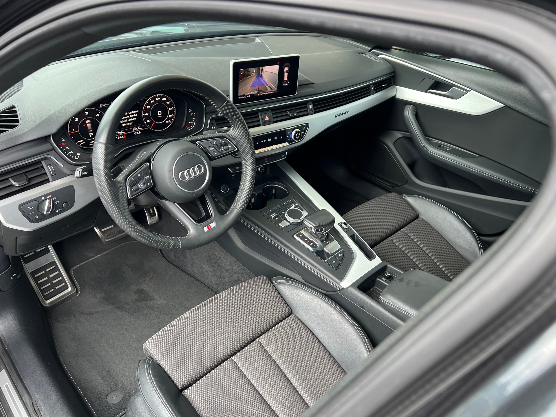 AUDI A4 Avant 40 TDI S-Line Sport 4x4 S-tronic ** Navigation * Teilleder * Anhängerkupplung * ab MFK * 1 Jahr Garantie möglich ***-image-20