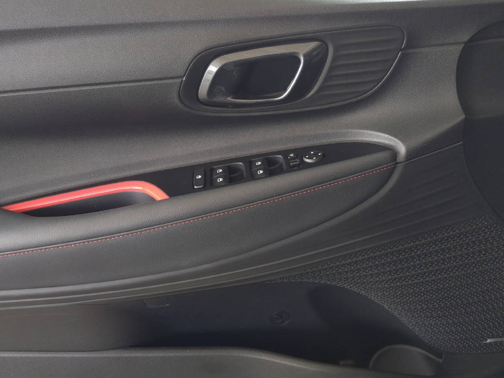 HYUNDAI i20 1.0 T-GDi 120 N-Line-image-18