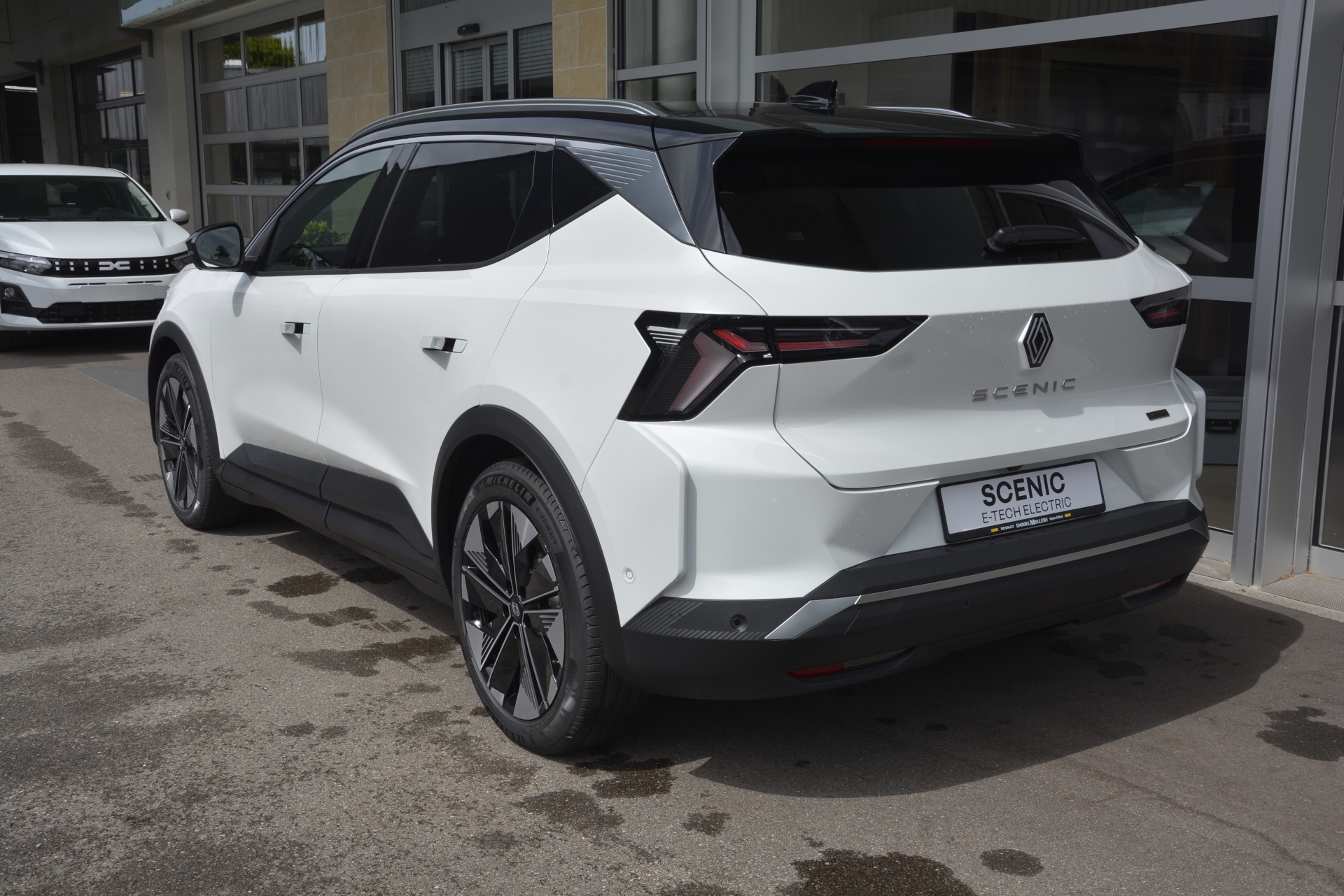 RENAULT SCENIC E-TECH ELECTRIC techno 220 PS Long Range-image-3