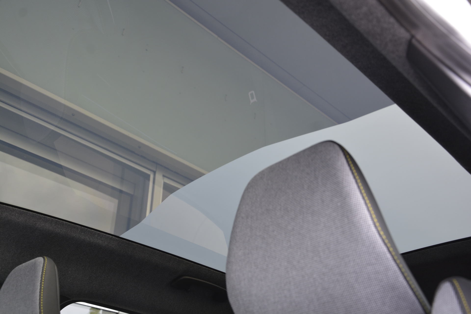 RENAULT SCENIC E-TECH ELECTRIC techno 220 PS Long Range-image-12
