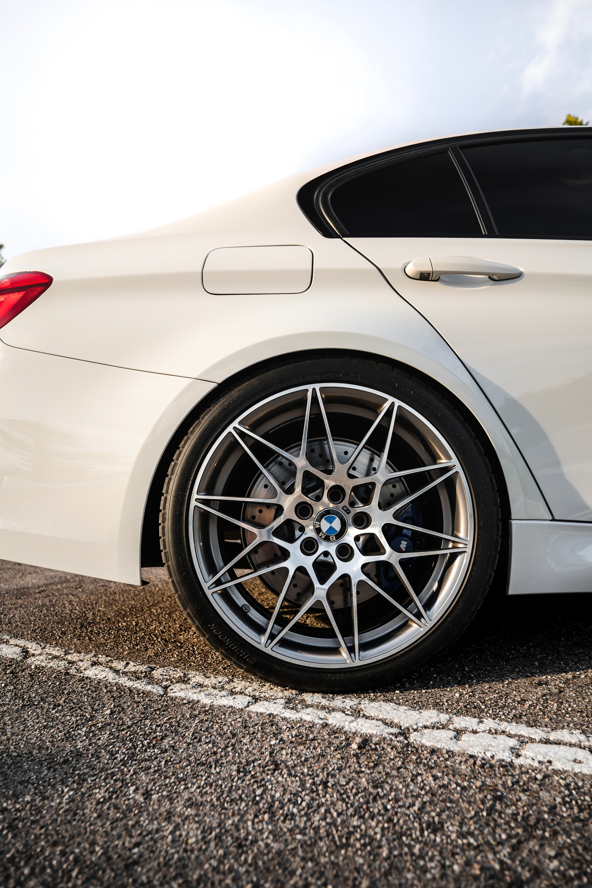 BMW M3 Competition Drivelogic CH Fahrzeug-image-10