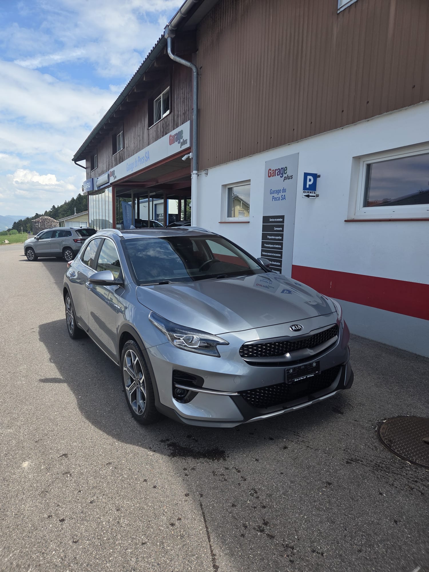 KIA XCeed 1.6 T-GDi Style DCT-image-4