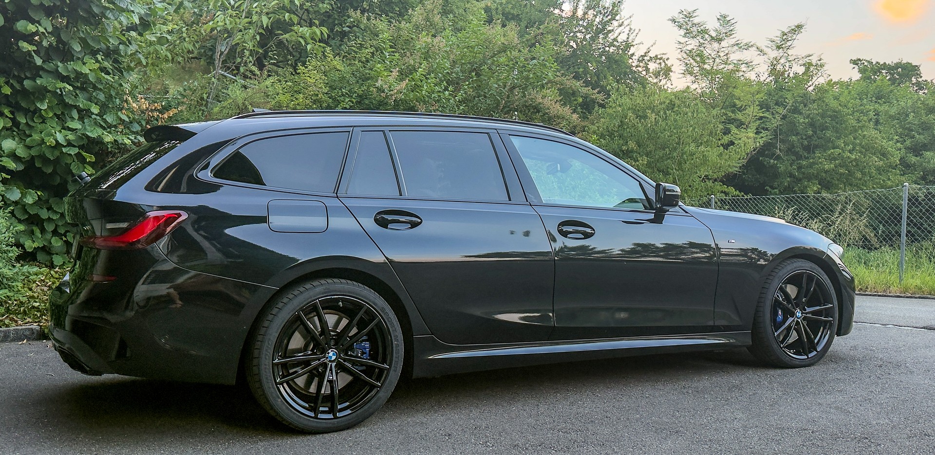 BMW M340d xDrive-image-4