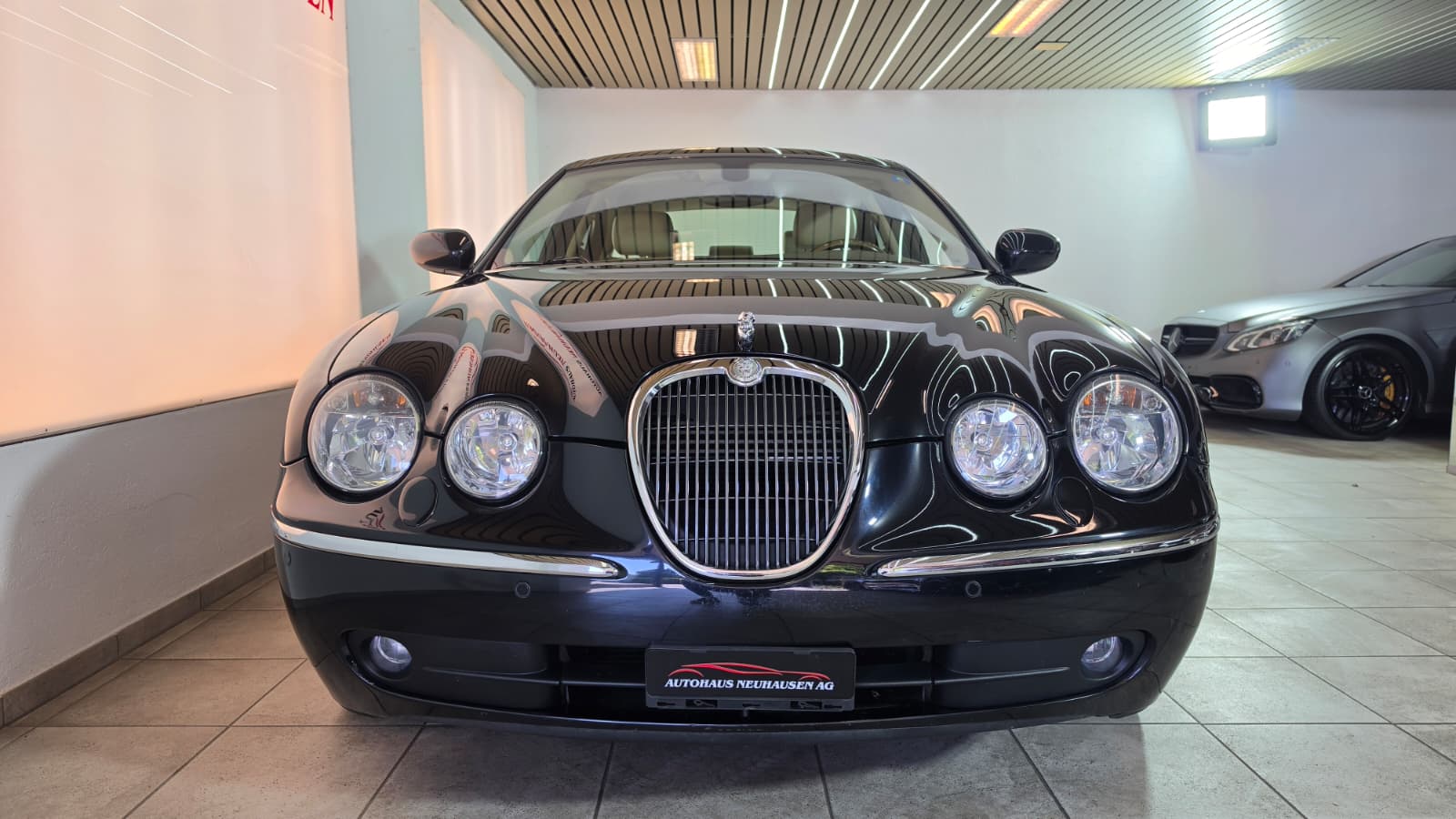 JAGUAR S-Type 2.7d V6 Cornwall Top Zustand, Schweizer Fahrzeug, Frisch ab MFK und Frisch ab Service-showroom-element-1