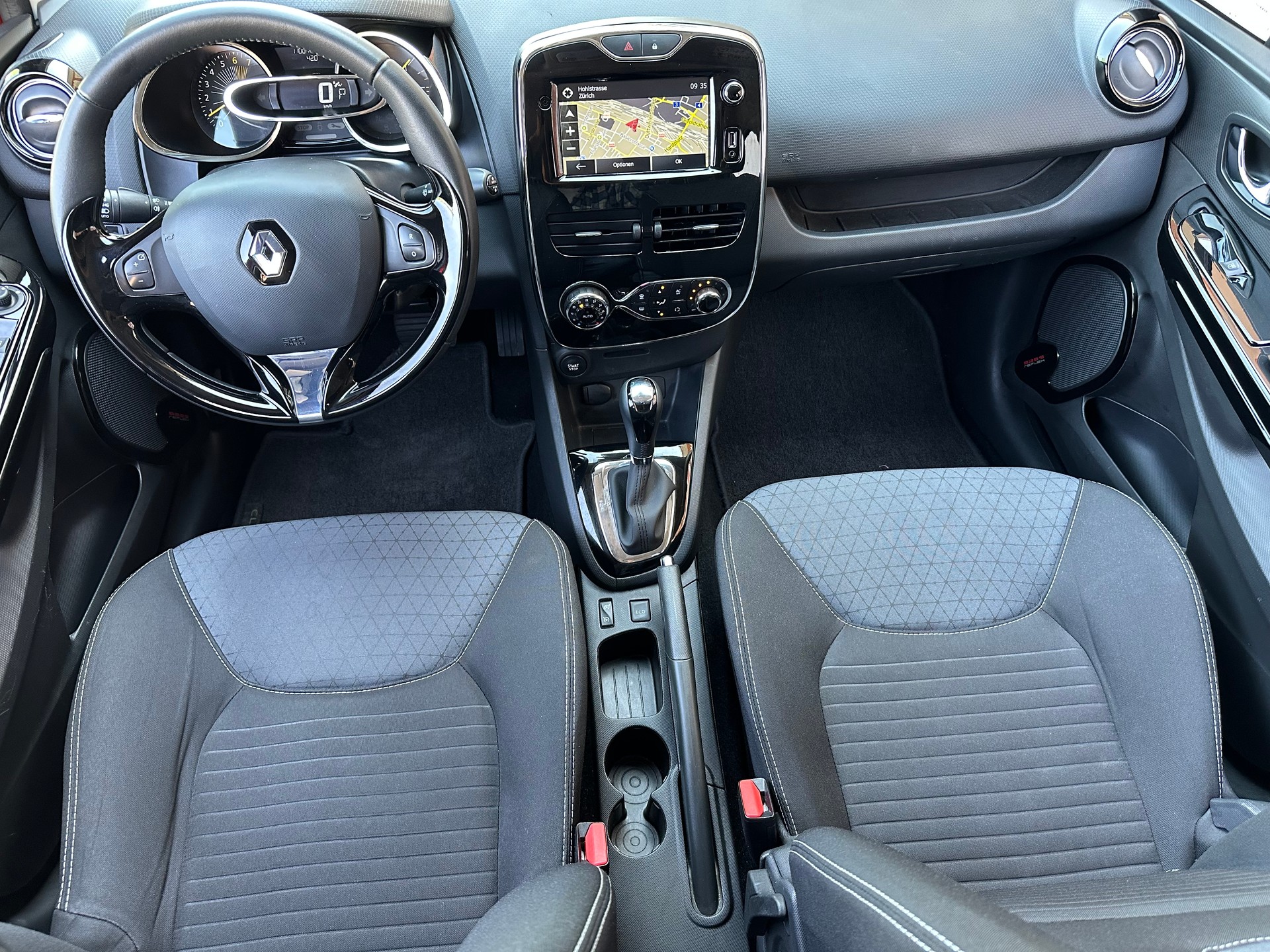 RENAULT Clio Grandtour 1.2 16V T Swiss Edition EDC-image-8