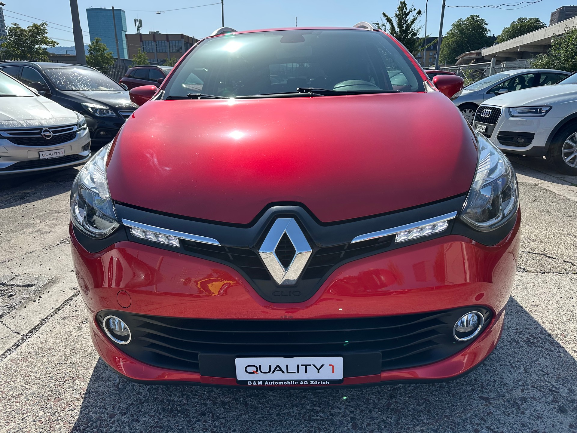 RENAULT Clio Grandtour 1.2 16V T Swiss Edition EDC-showroom-element-1