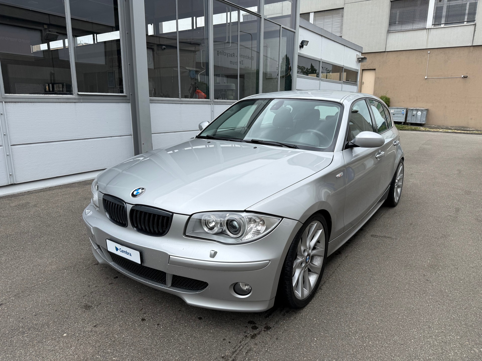 BMW 130i *Frisch ab MFK *CH Fahrzeug *Anlasser neu *Simmering neu *Klimatisierungsautomatik *Tempomat *Sitzheizung