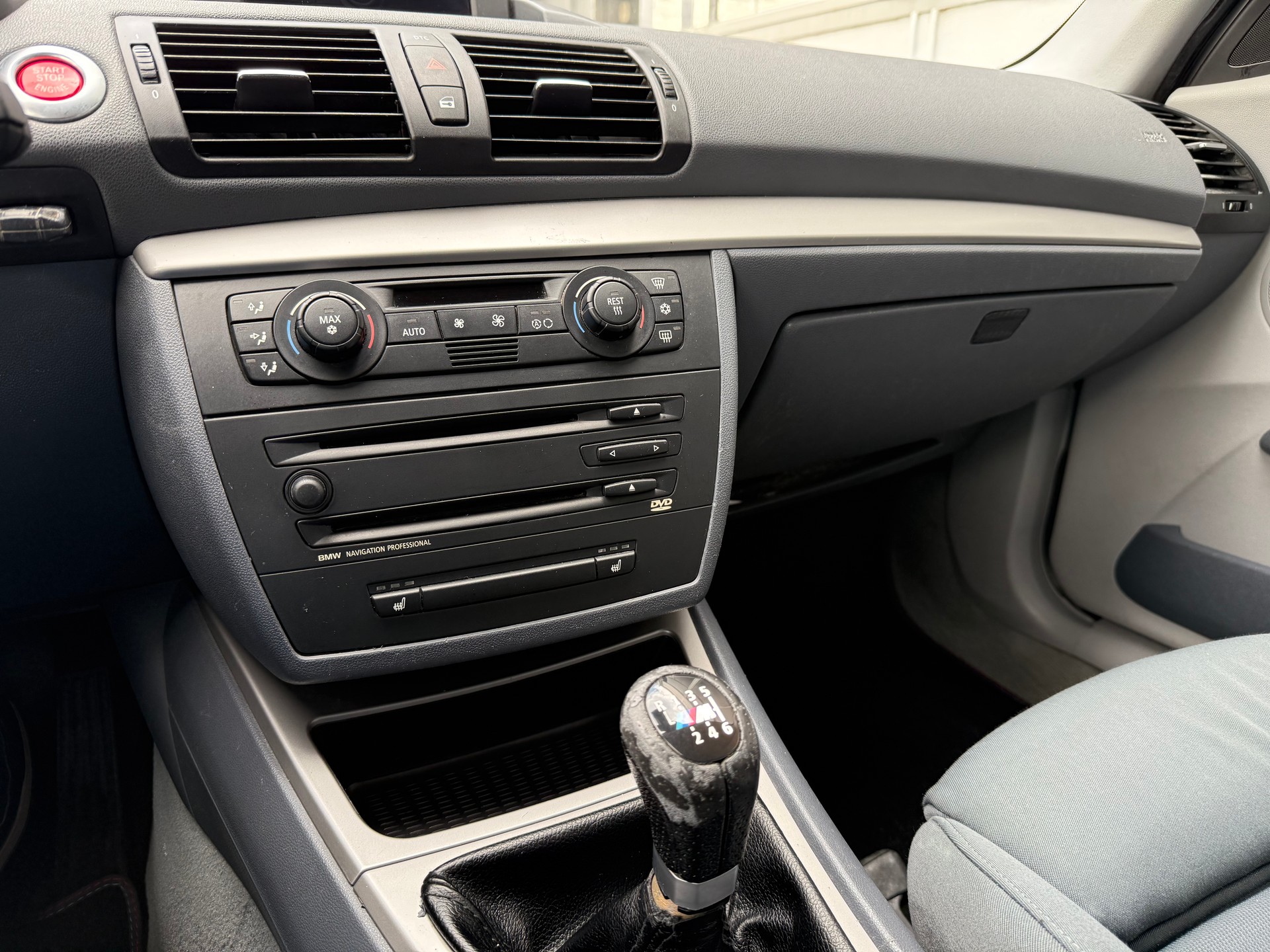 BMW 130i *Frisch ab MFK *CH Fahrzeug *Anlasser neu *Simmering neu *Klimatisierungsautomatik *Tempomat *Sitzheizung-image-12