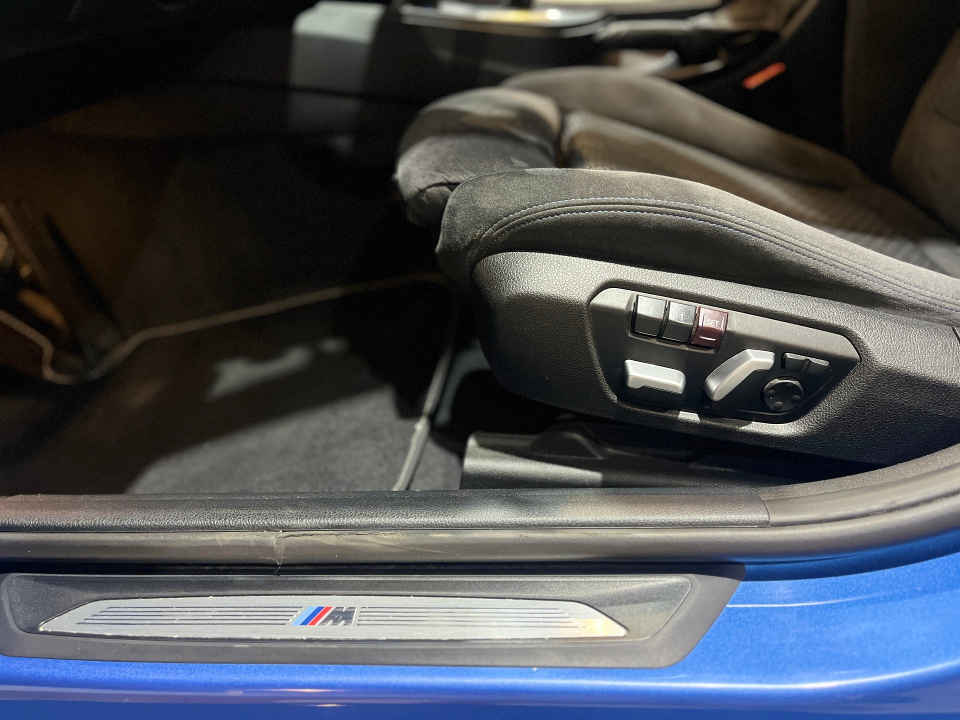BMW 330i xDrive Touring Edition M Sport Steptronic-image-18