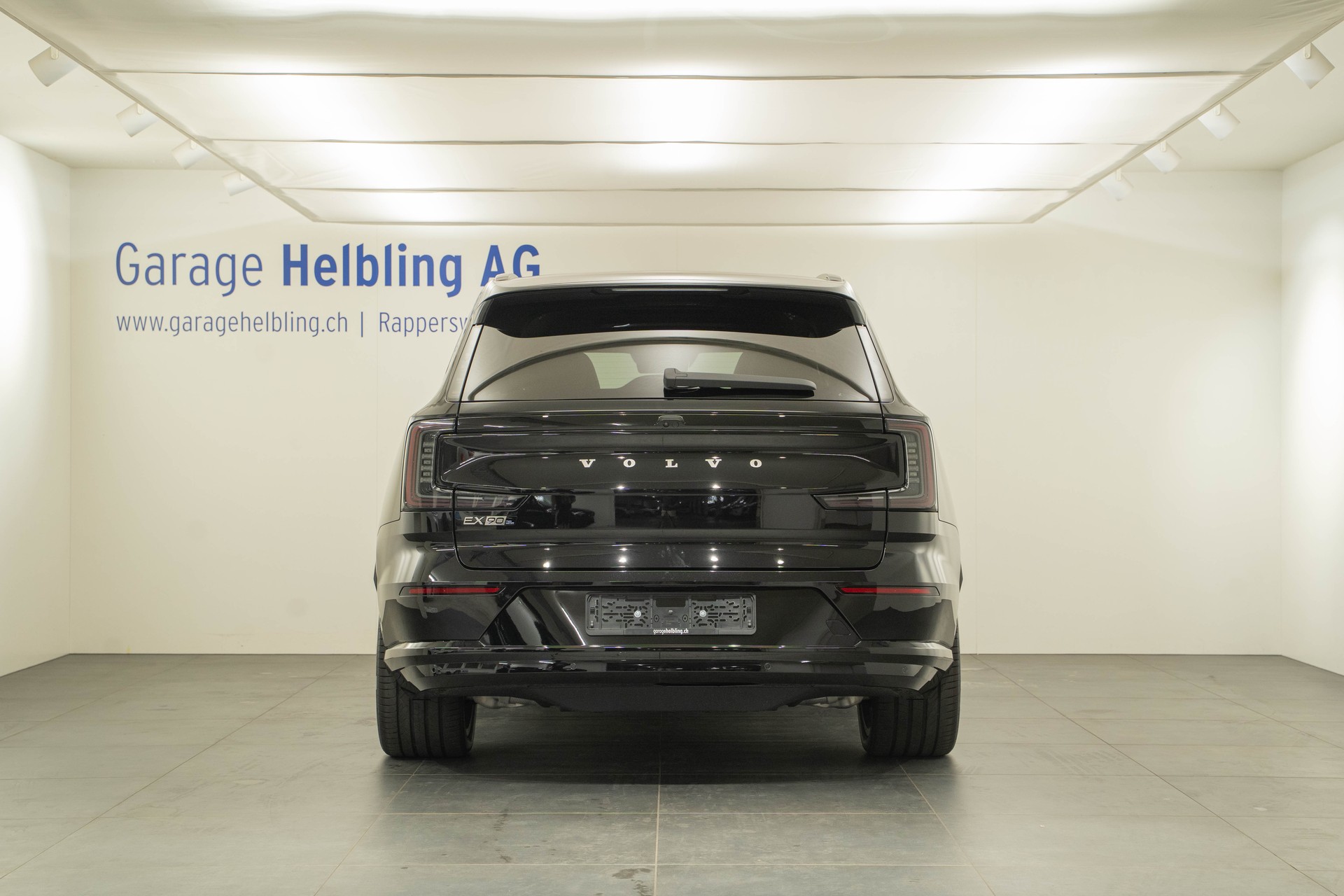 VOLVO EX90 Twin Ultra AWD-showroom-element-3