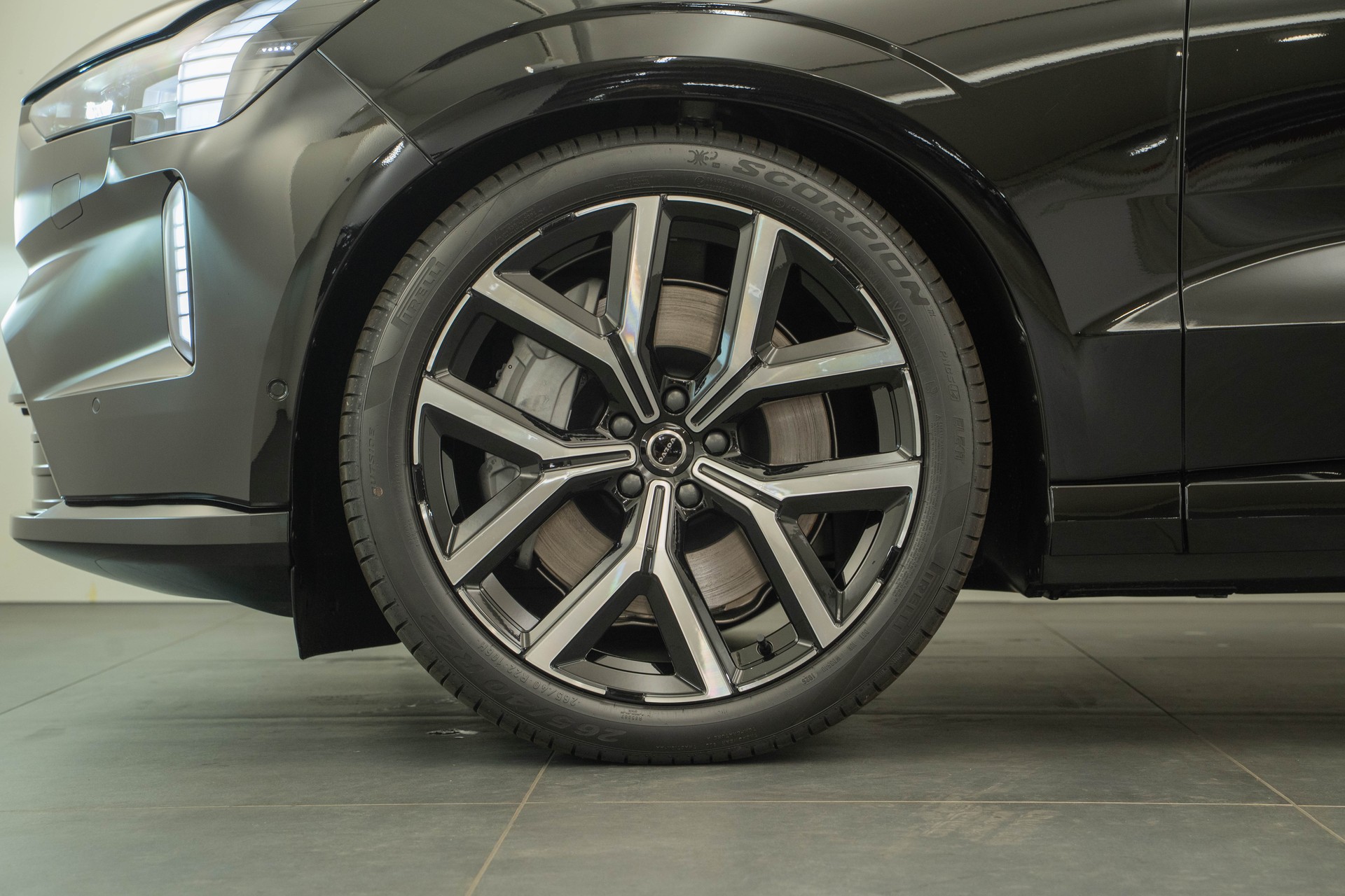 VOLVO EX90 Twin Ultra AWD-image-15