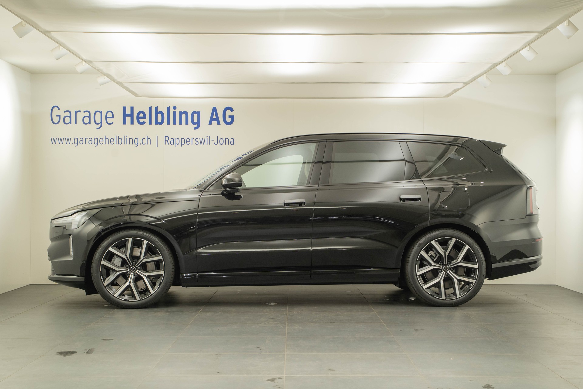 VOLVO EX90 Twin Ultra AWD-showroom-element-2