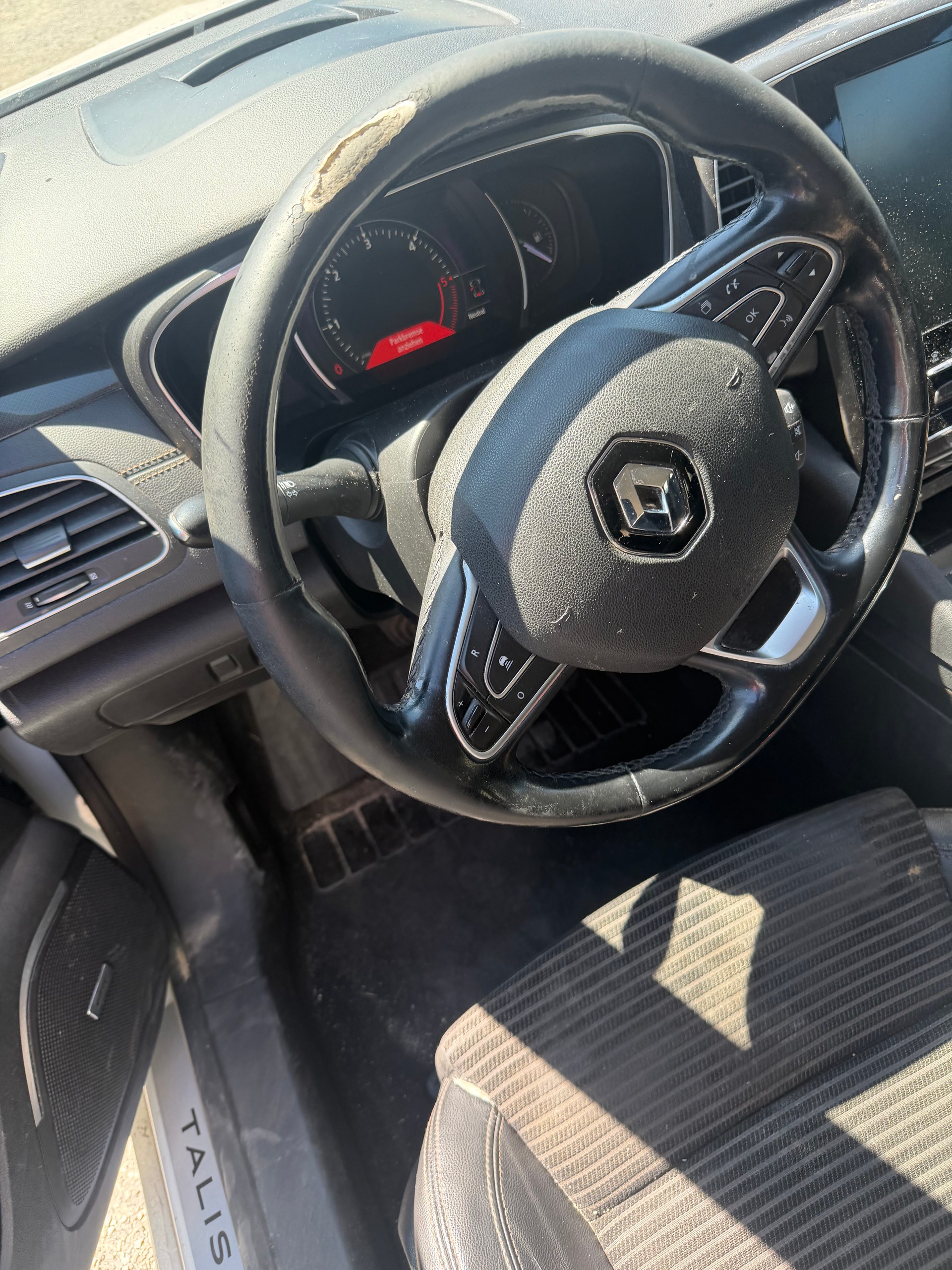 RENAULT Talisman Grandtour 1.6 dCi Life-image-11