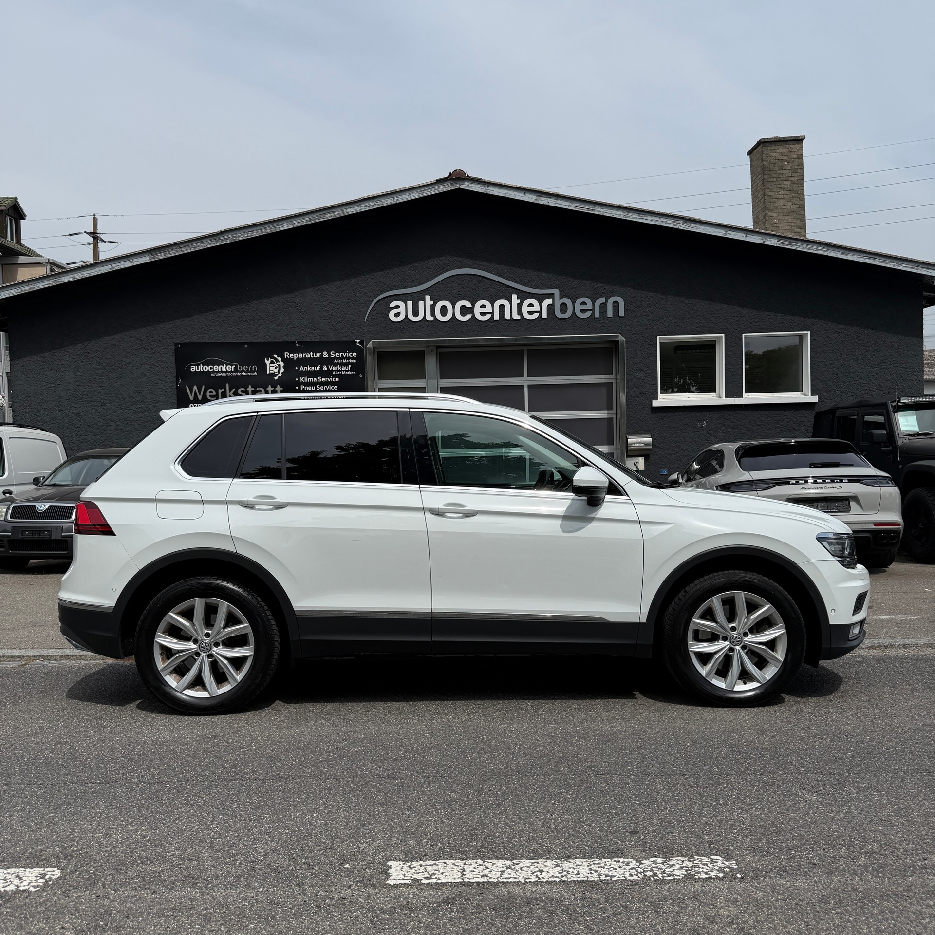 VW Tiguan 2.0 TDI SCR Highline 4Motion DSG-image-7