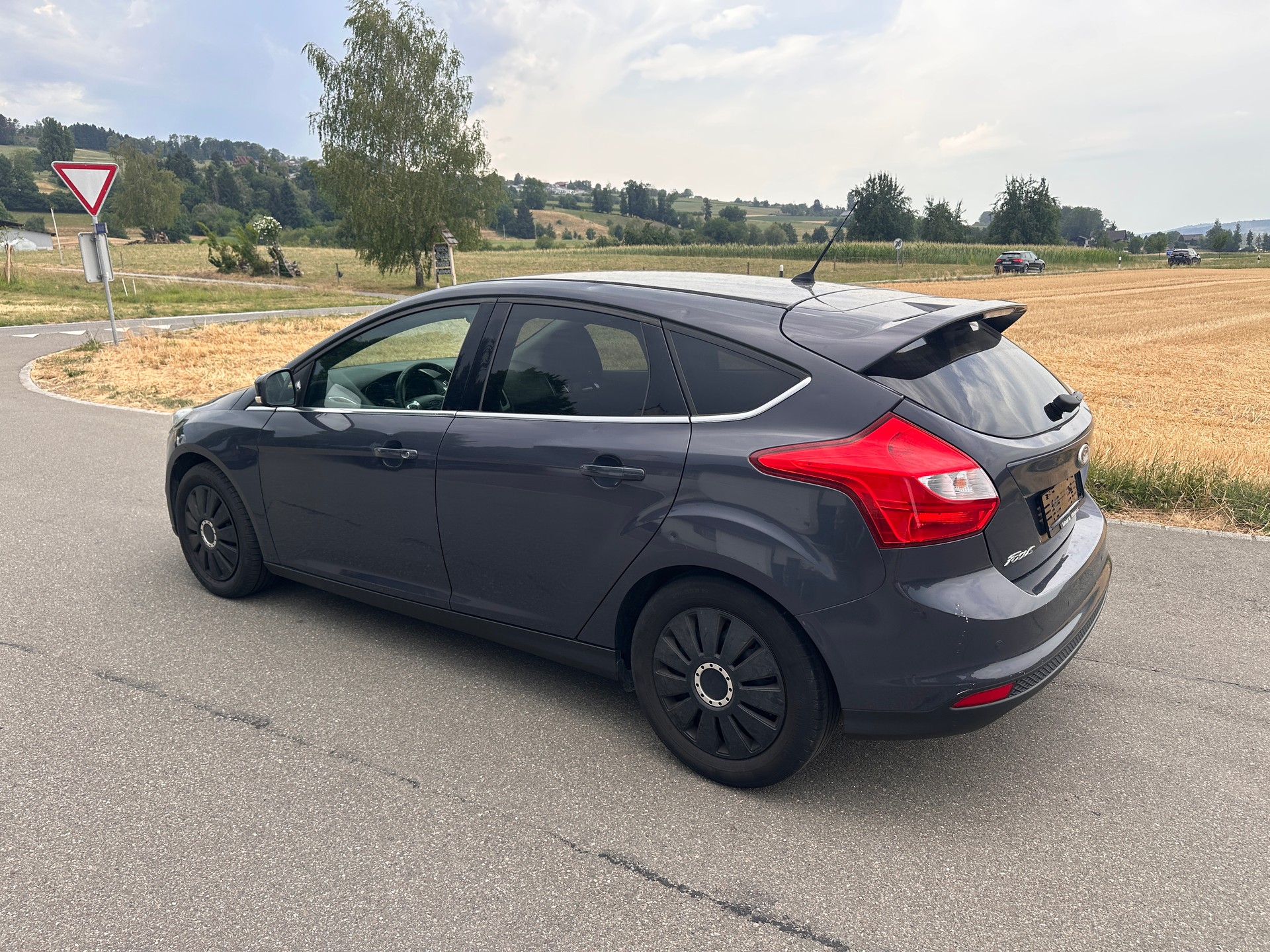 FORD Focus 1.6 SCTi Titanium-showroom-element-1