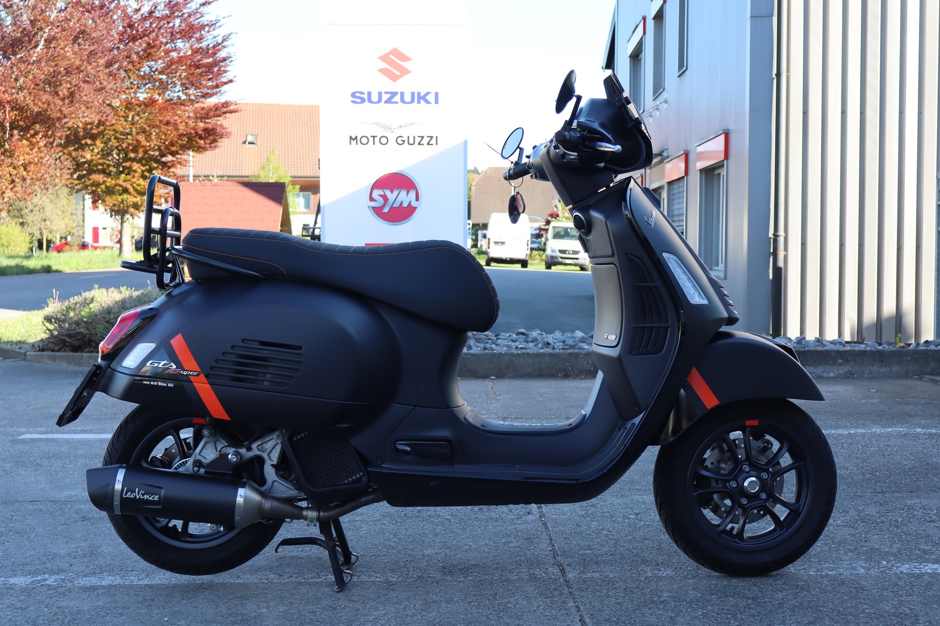 PIAGGIO Vespa GTS 125 Super ABS-image-0