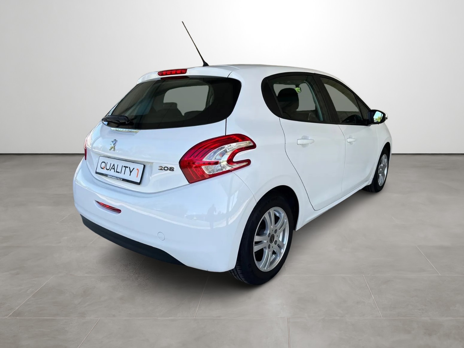 PEUGEOT 208 1.2 VTI Active-image-4