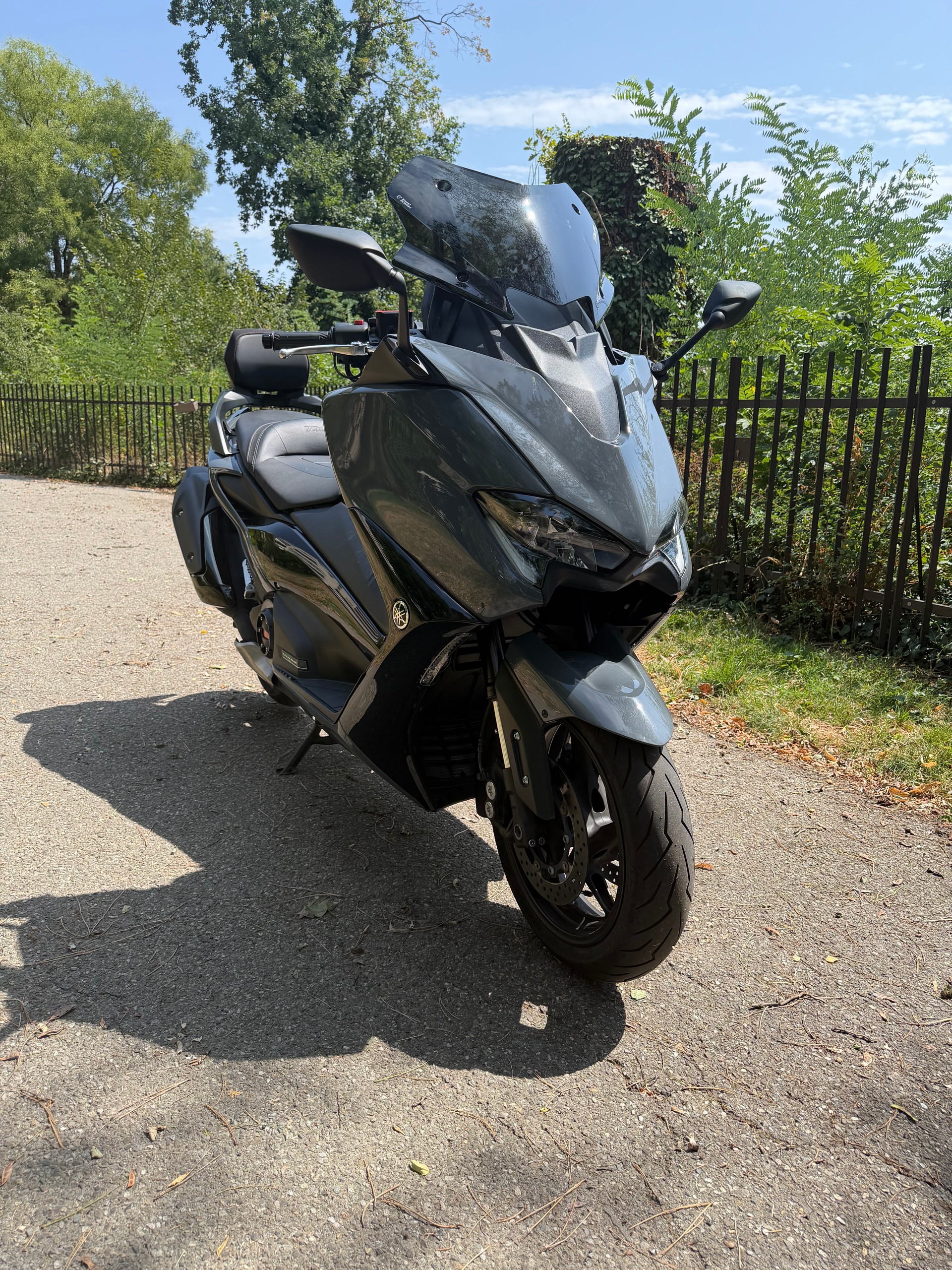 YAMAHA T-MAX 560-image-0